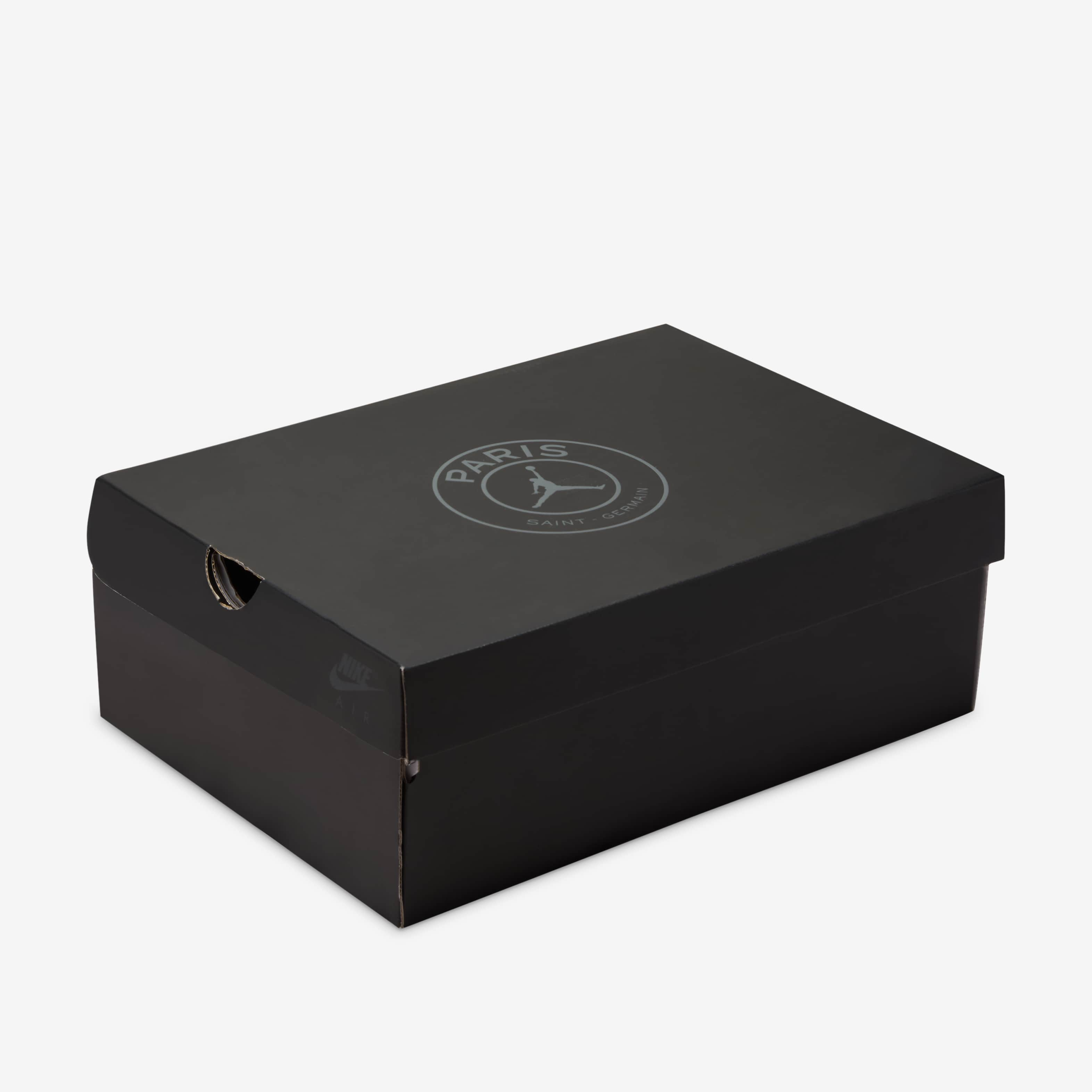 باريس سان جيرمان x اير جوردن 4 ار ام image number 10