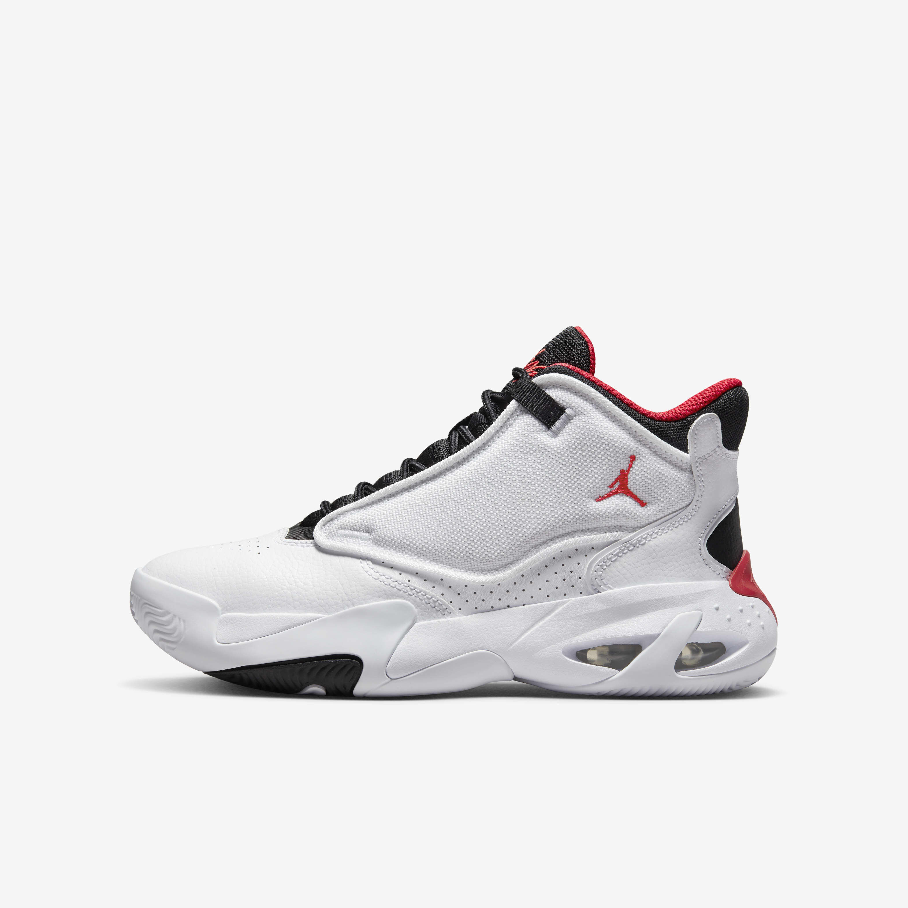 Jordan Max Aura 4 Youth Basketball Shoes in Black and White NEW* Youth NIKE AIR JORDAN MAX AURA 4 (GS) BLACK/WHITE  main image 4