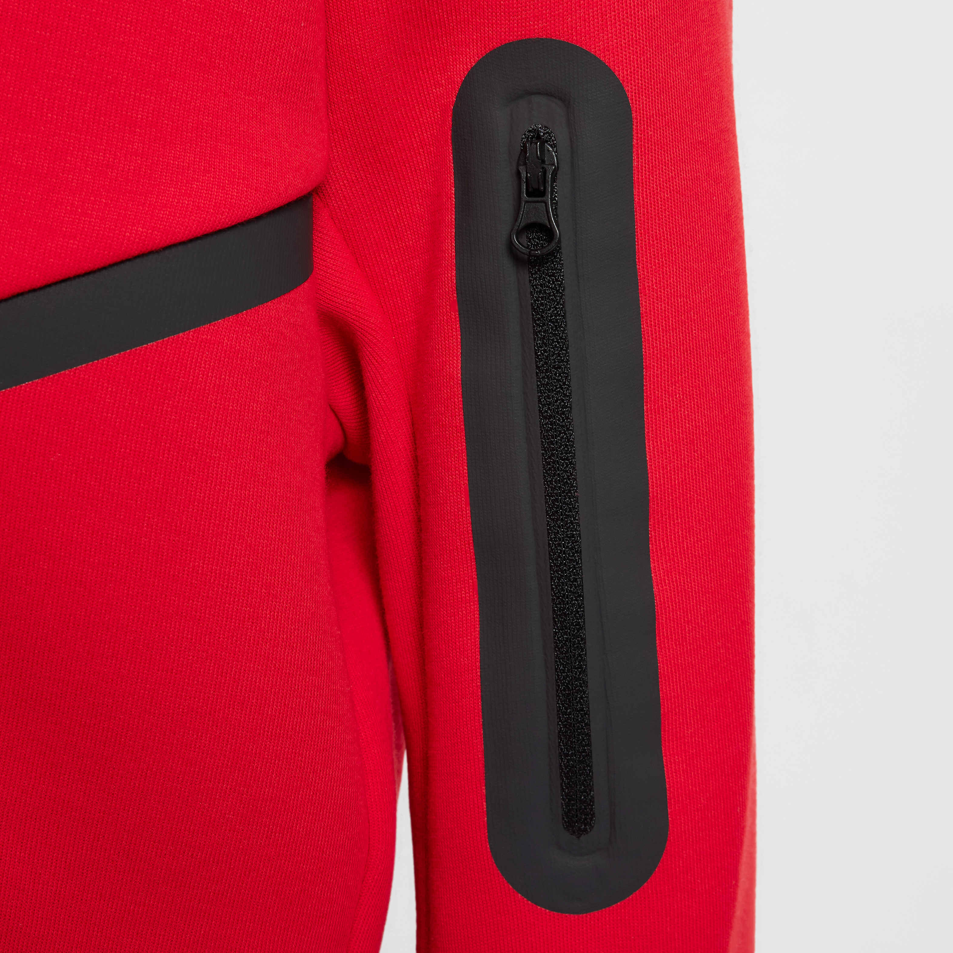 Nike Sportswear Tech Fleece image number 4