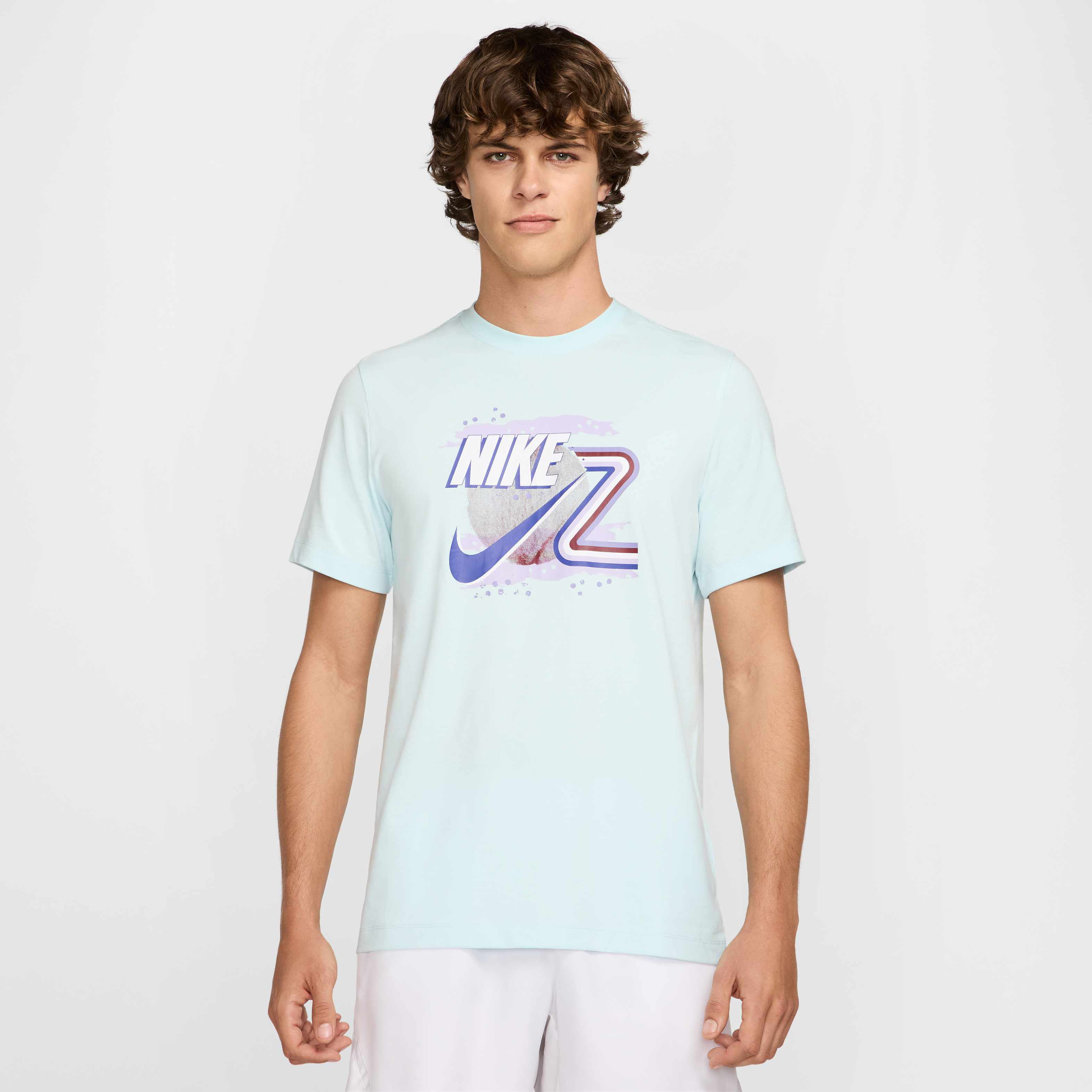 NikeCourt image number 0
