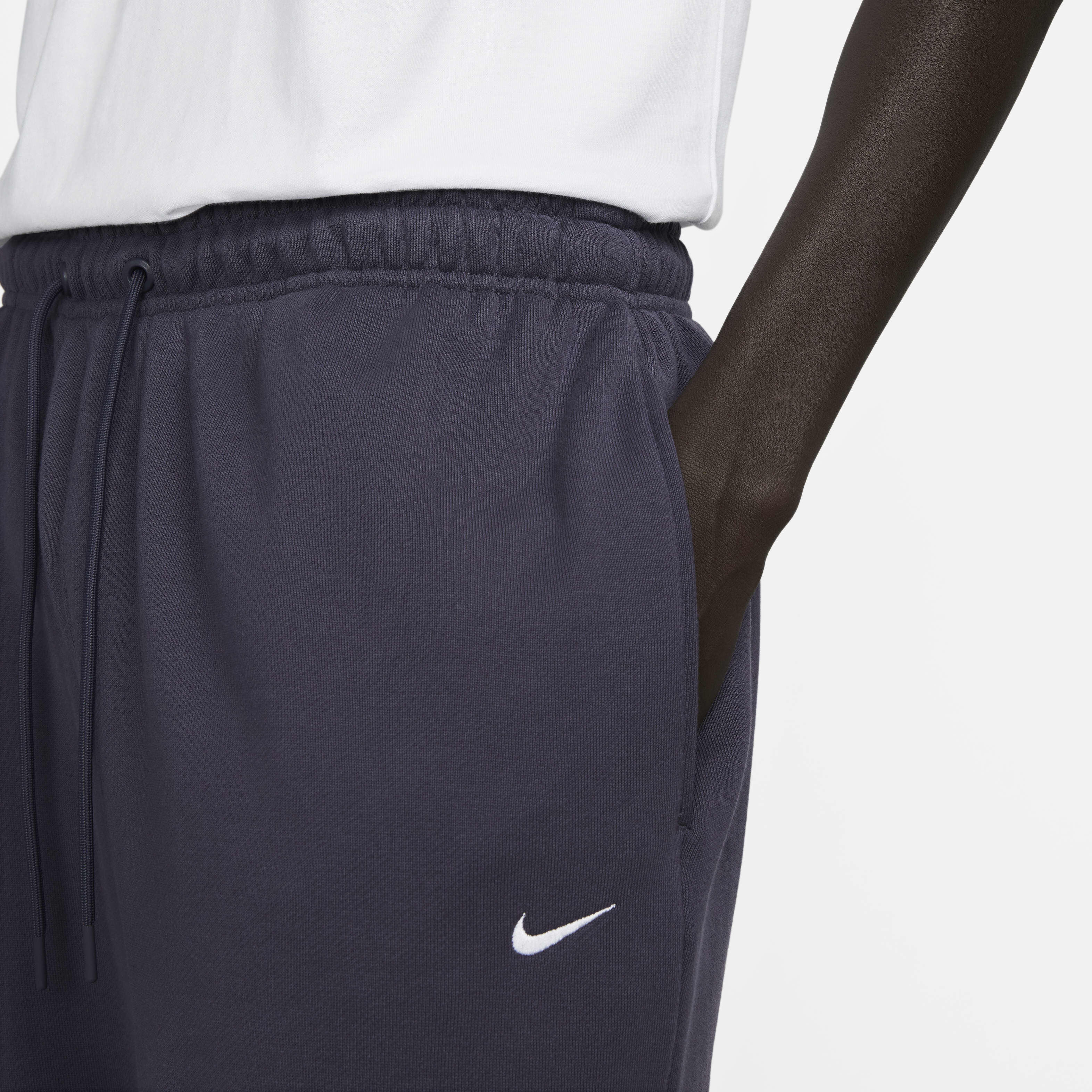 Nike Sportswear Circa image number 2