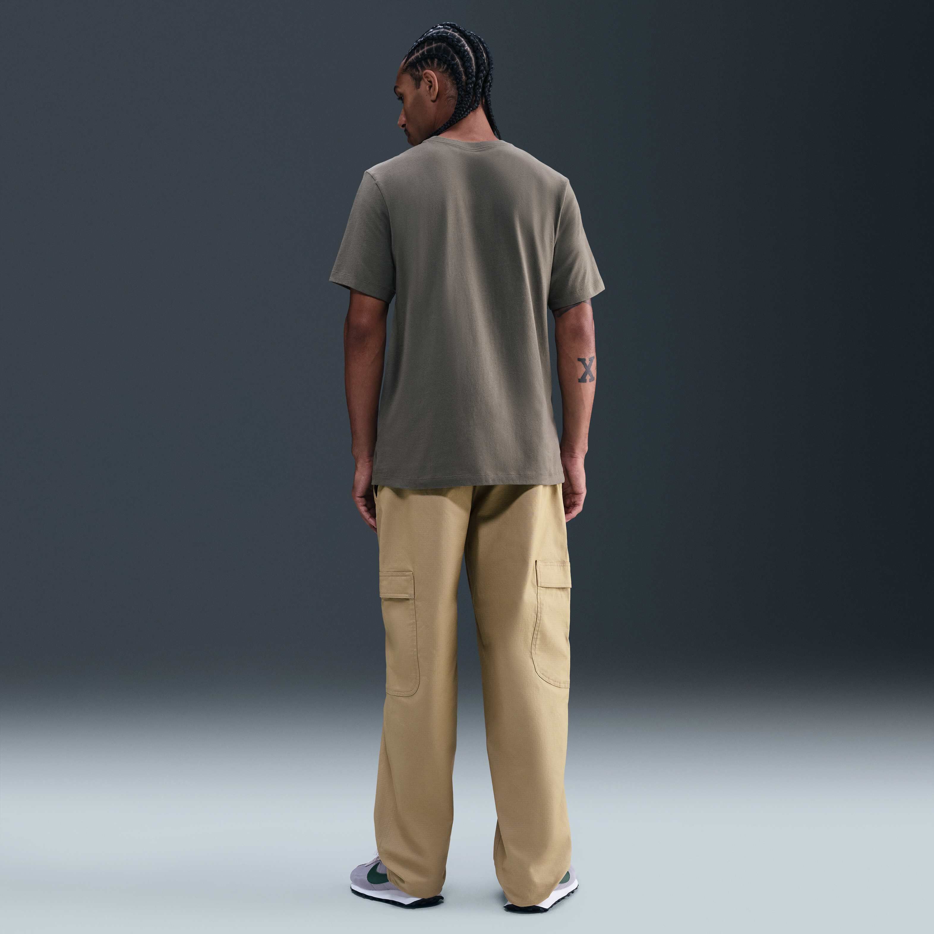 نايكي سبورتسوير كلوب image number 3