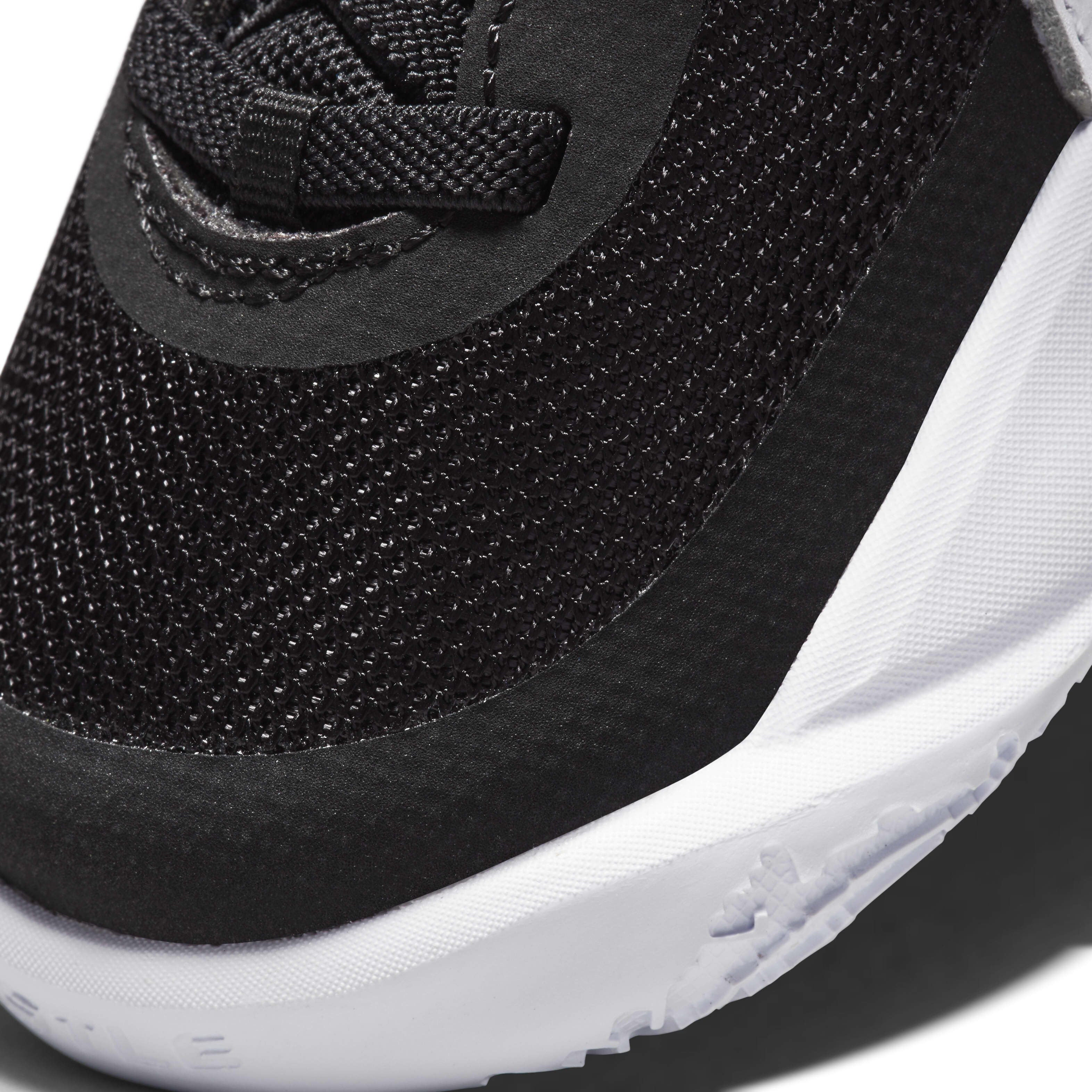 Nike Team Hustle D 10 image number 6