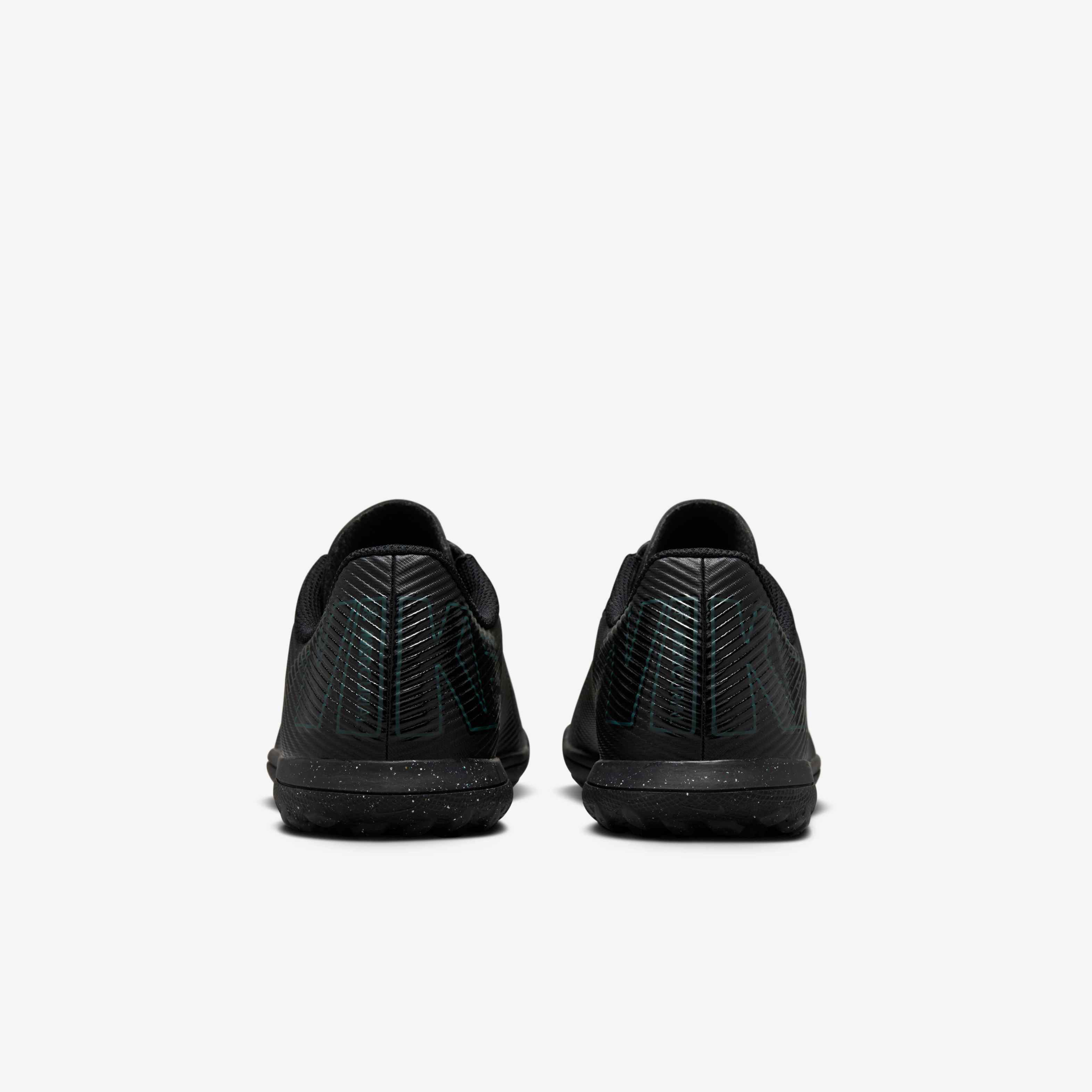 Nike Jr. Mercurial Vapor 16 Club image number 5