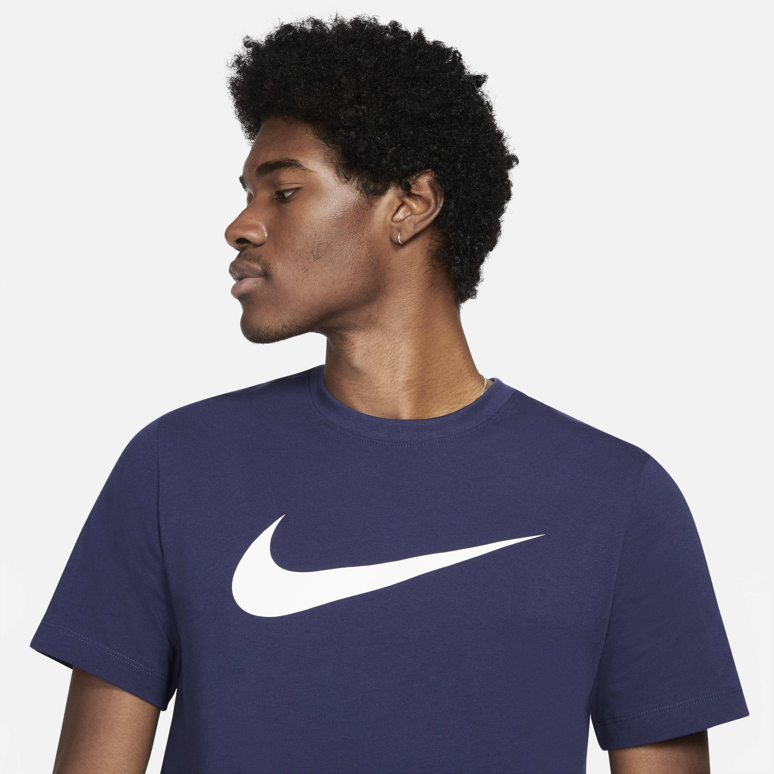 Nike Sportswear Swoosh image number 2
