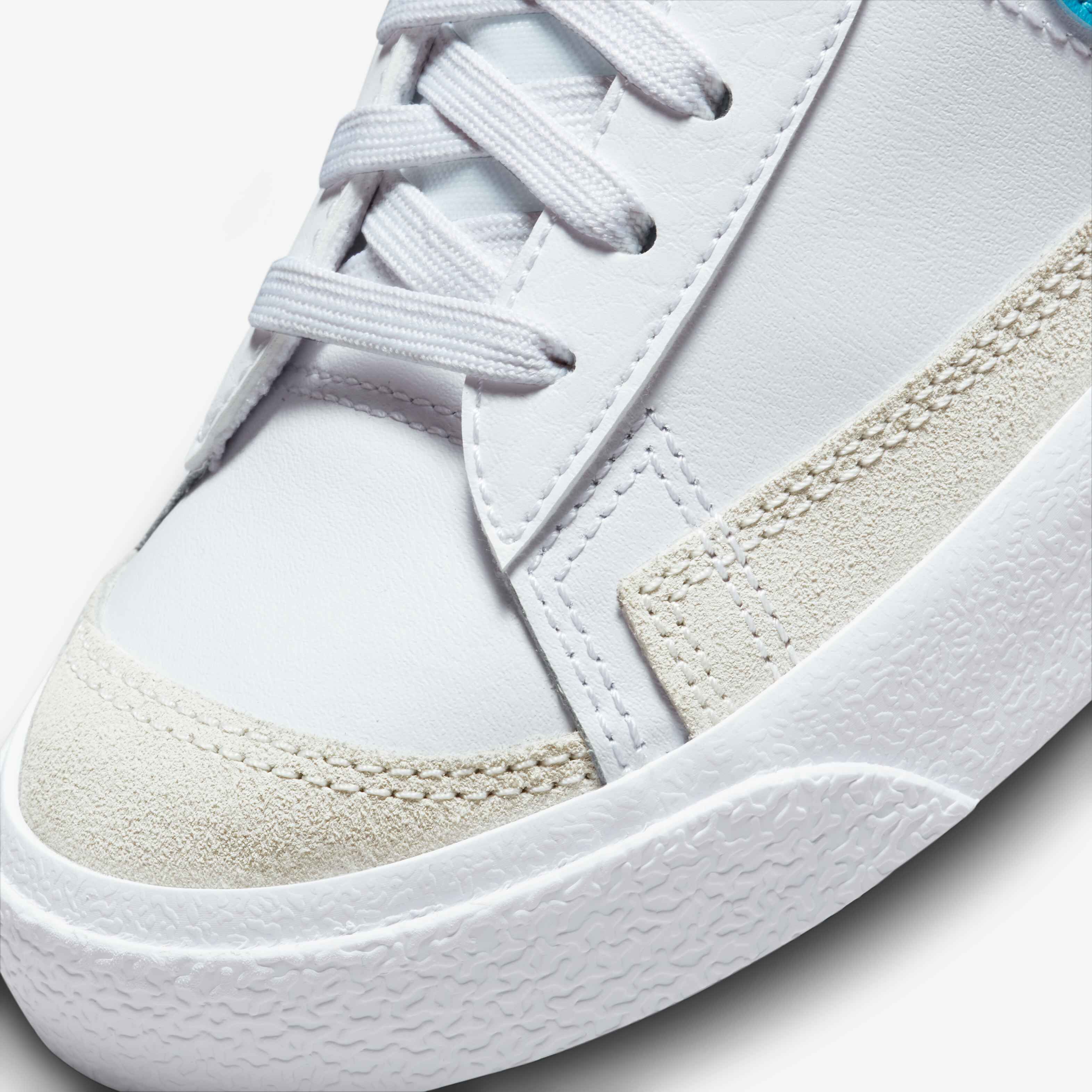 Nike Blazer Mid '77 image number 6