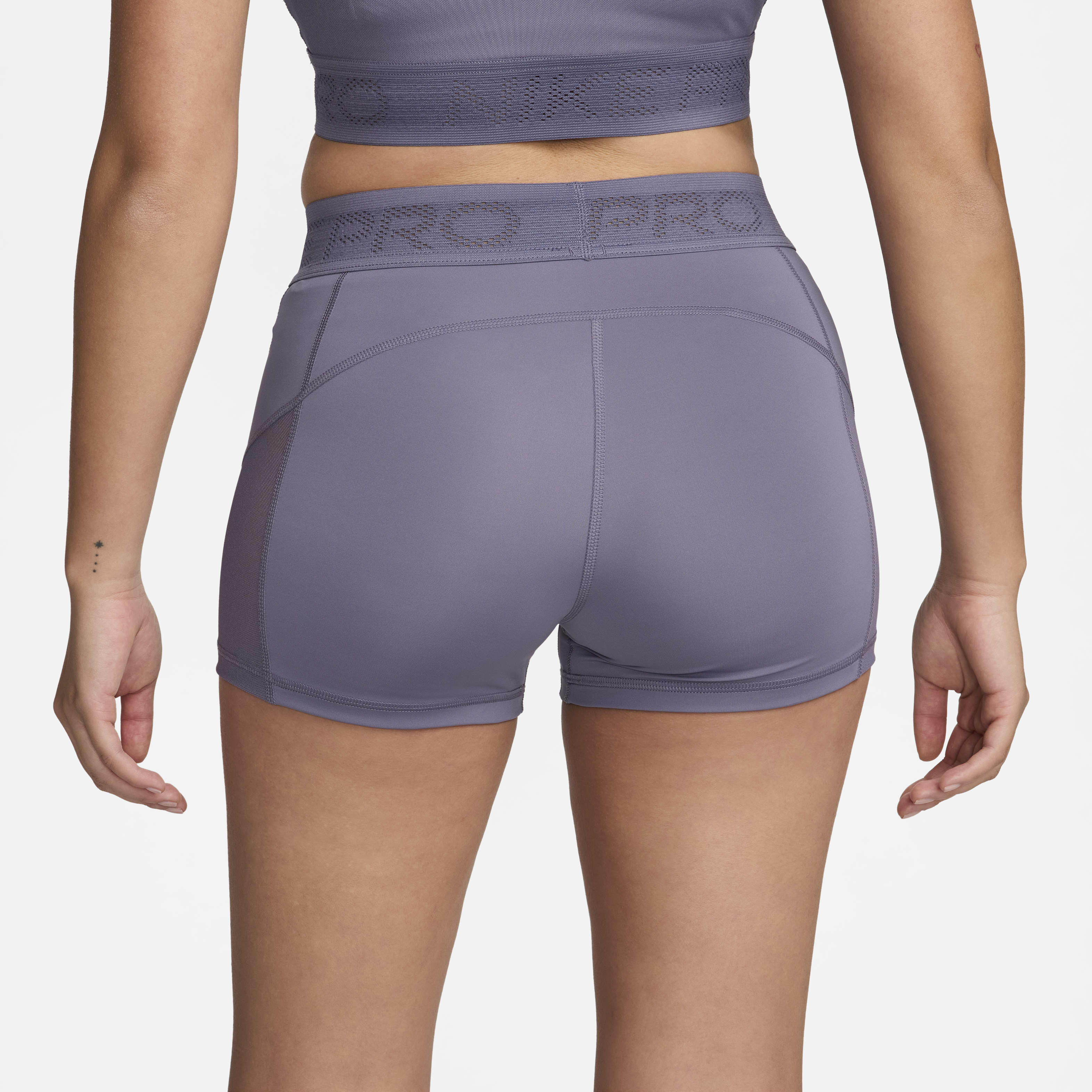 Nike Pro image number 2