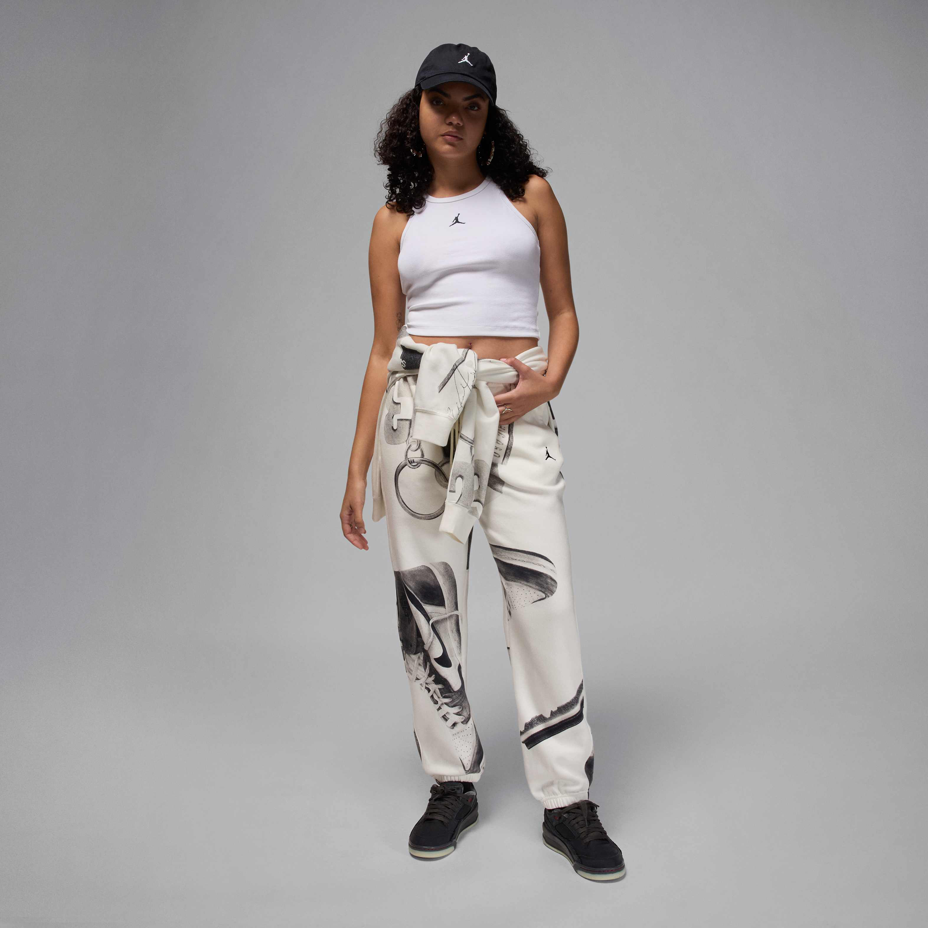 Jordan Essentials image number 3