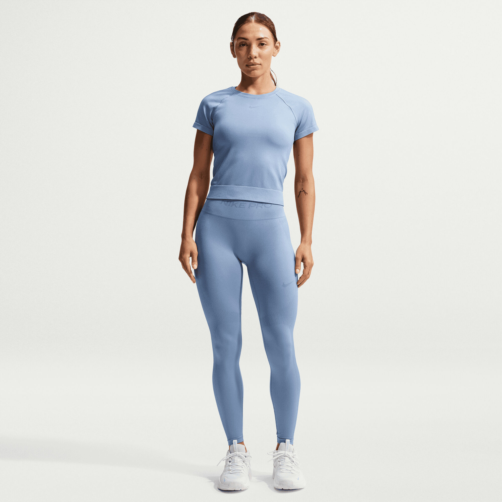 Nike Pro Seamless image number 0