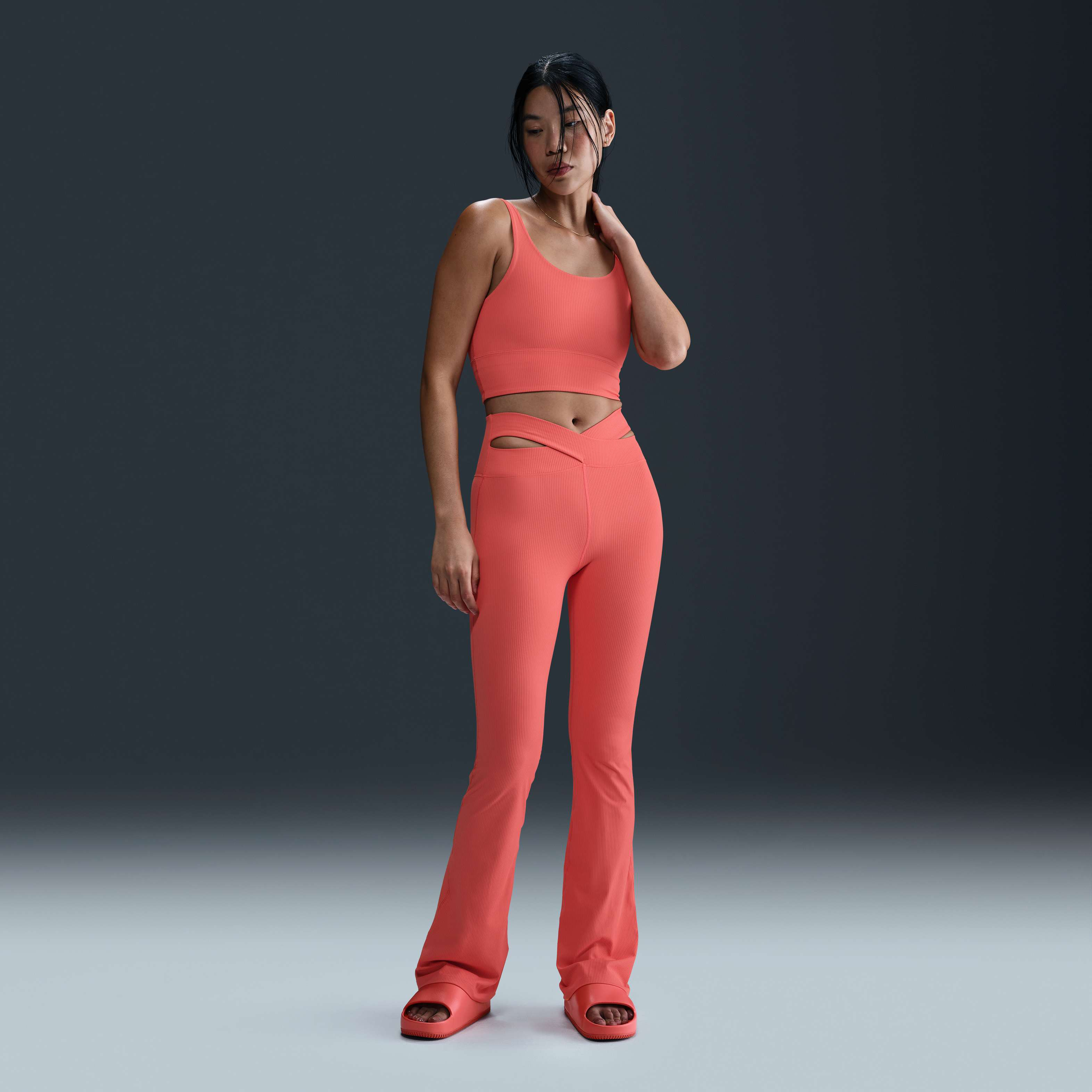 Nike Zenvy Rib image number 0