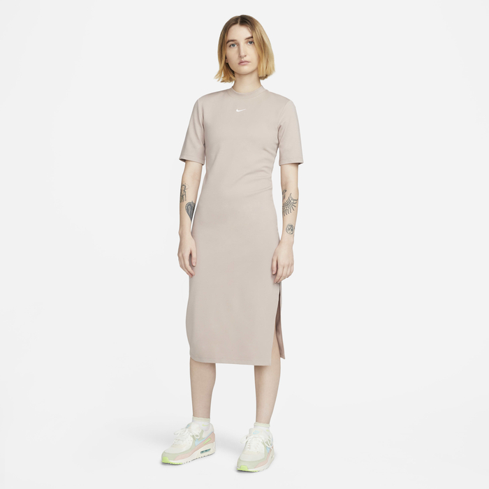 Nike Sportswear Essential image number 0 Nike Sportswear Essential image number 0