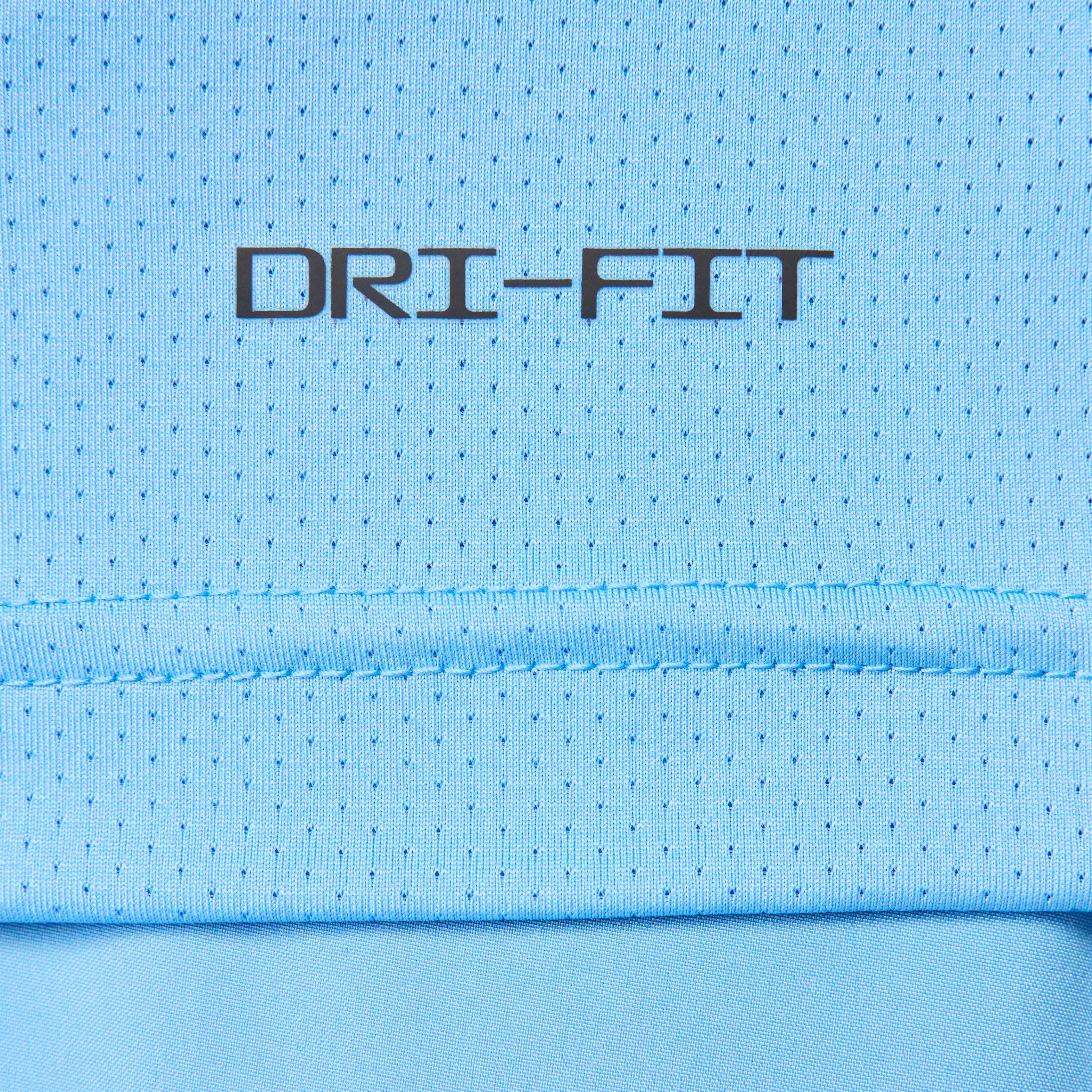 نايكي ريدي image number 3