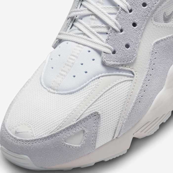 Nike Air Huarache Runner image number 7 Nike Air Huarache Runner image number 7