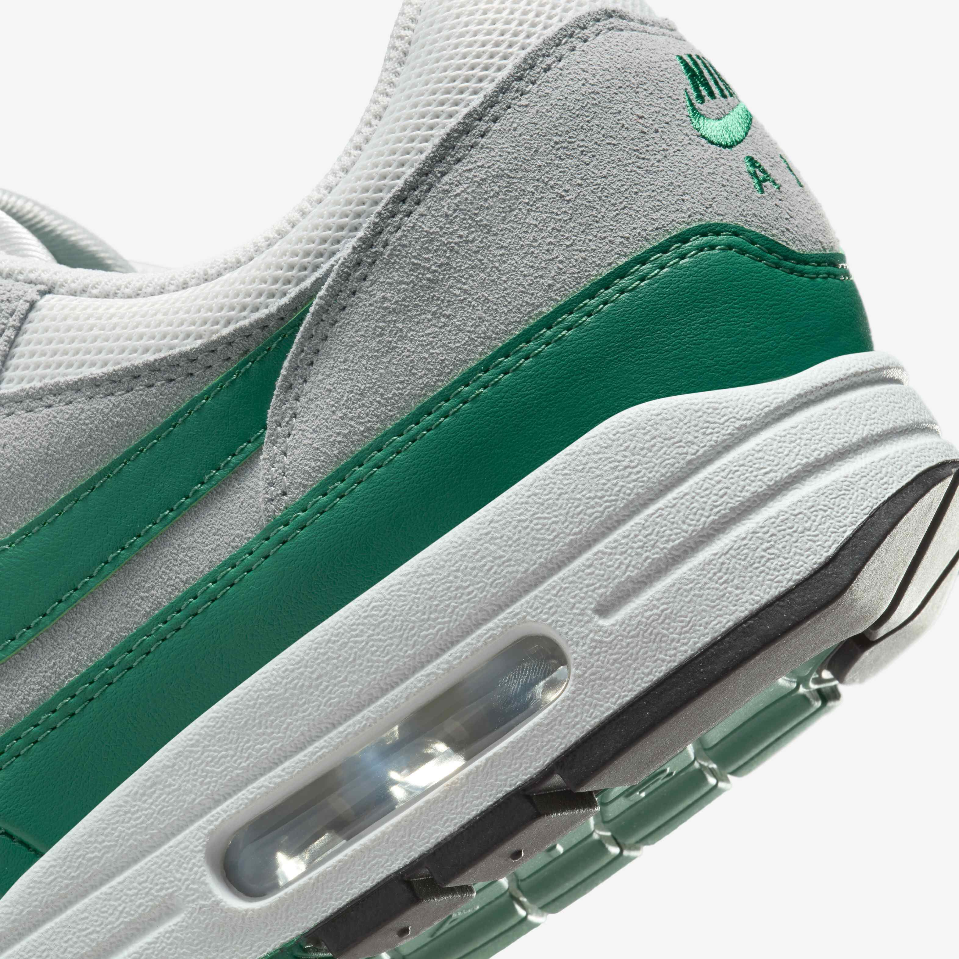 Nike Air Max 1 Essential image number 7