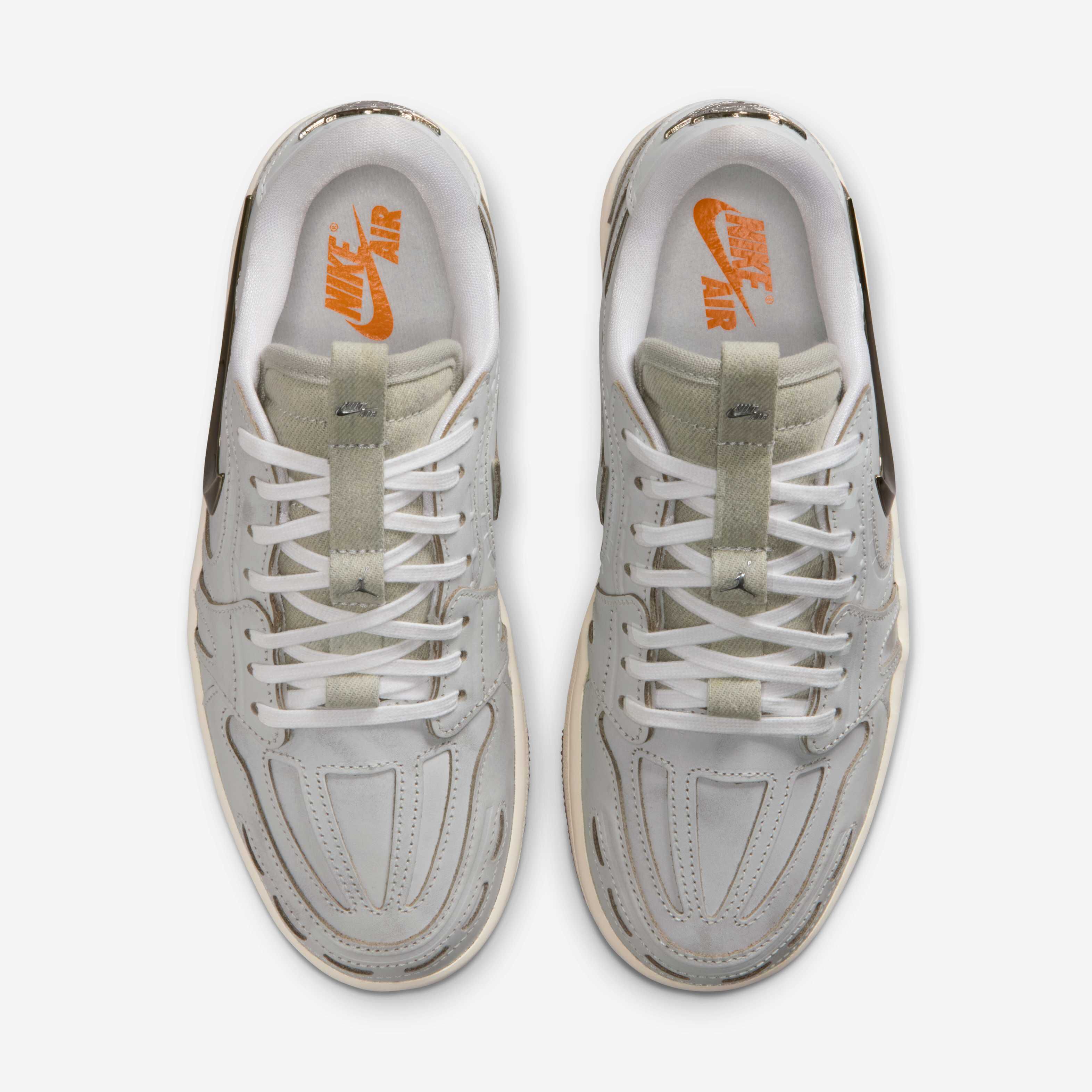 Air Jordan 1 Low Method of Make image number 3