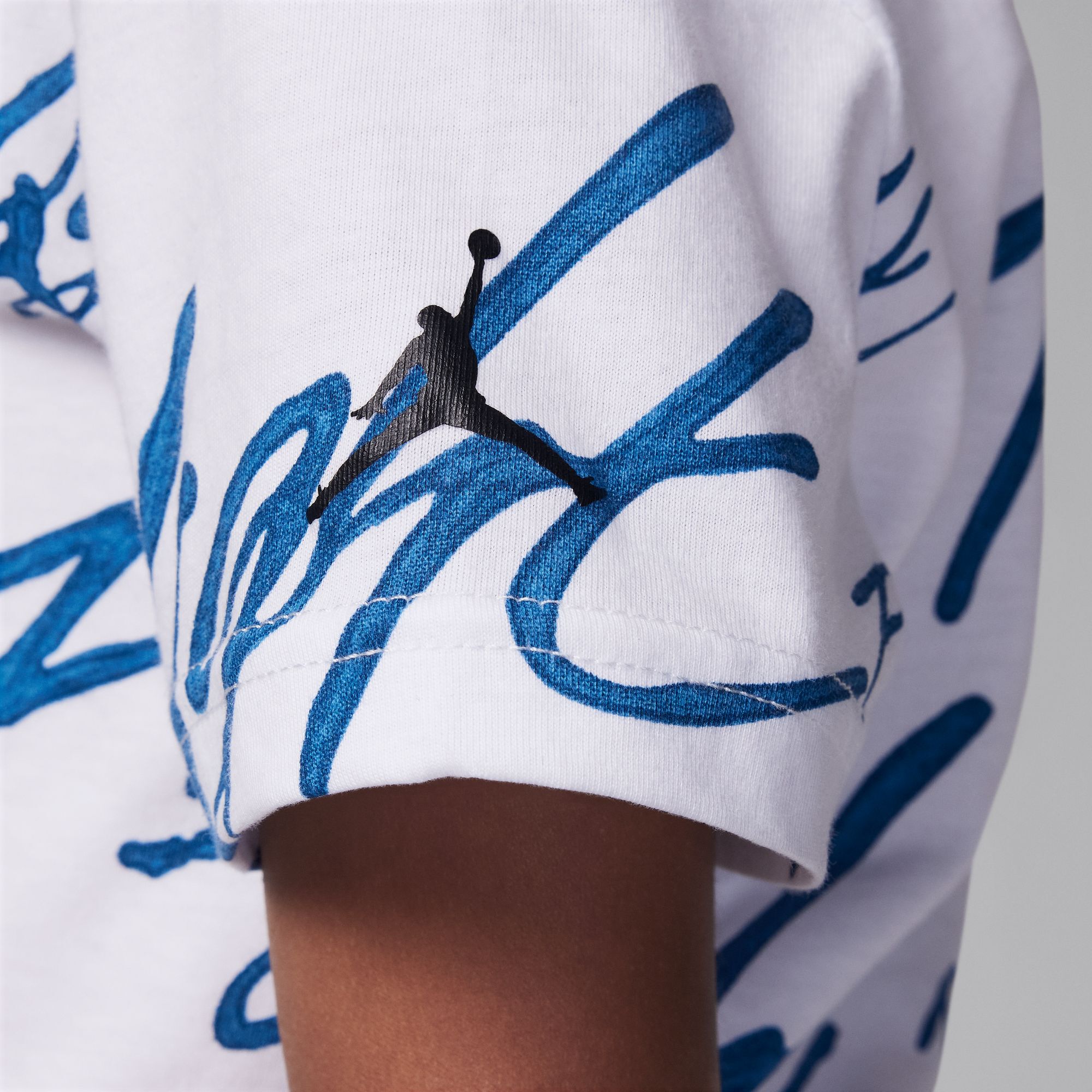 Jordan image number 2