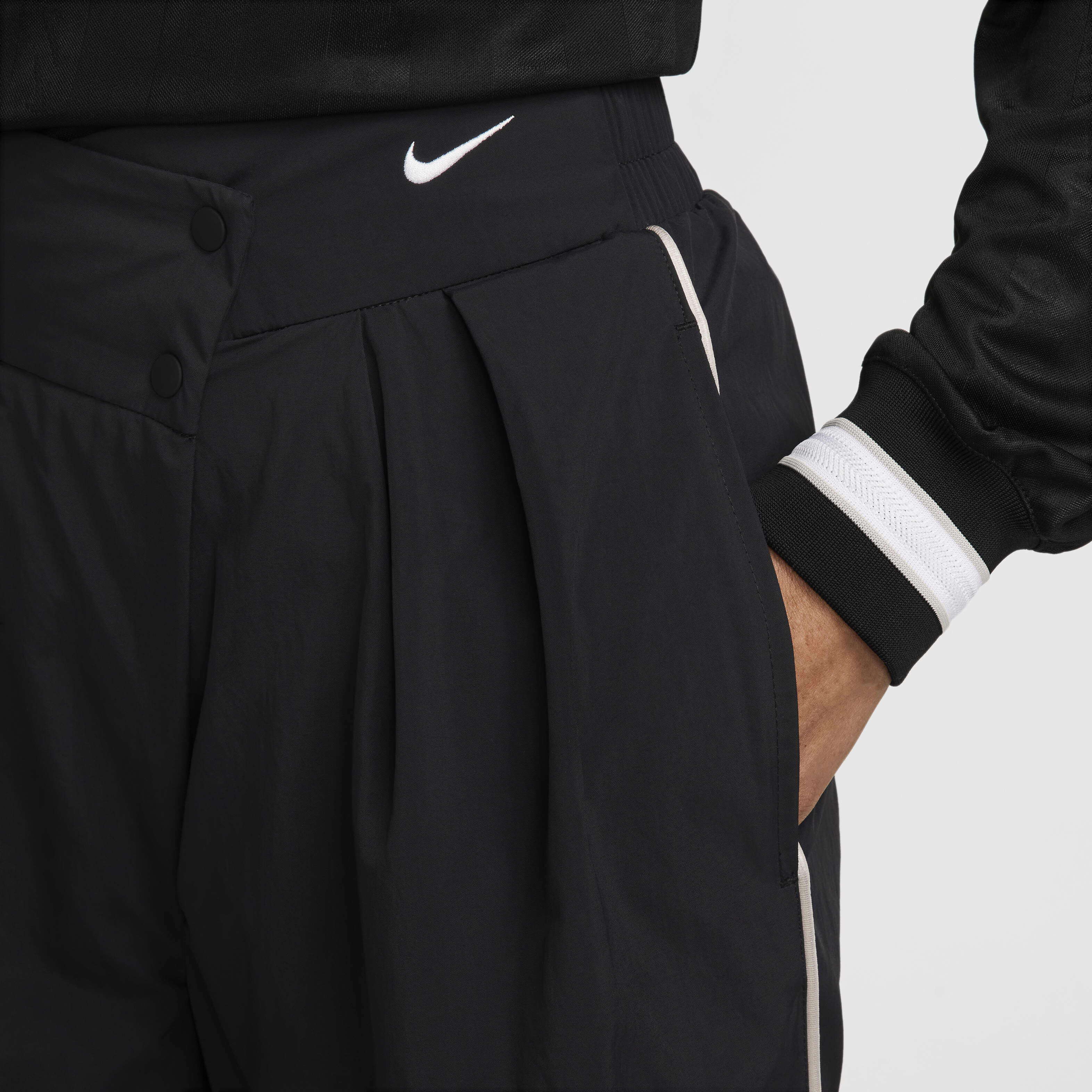 Nike Sportswear Collection image number 3