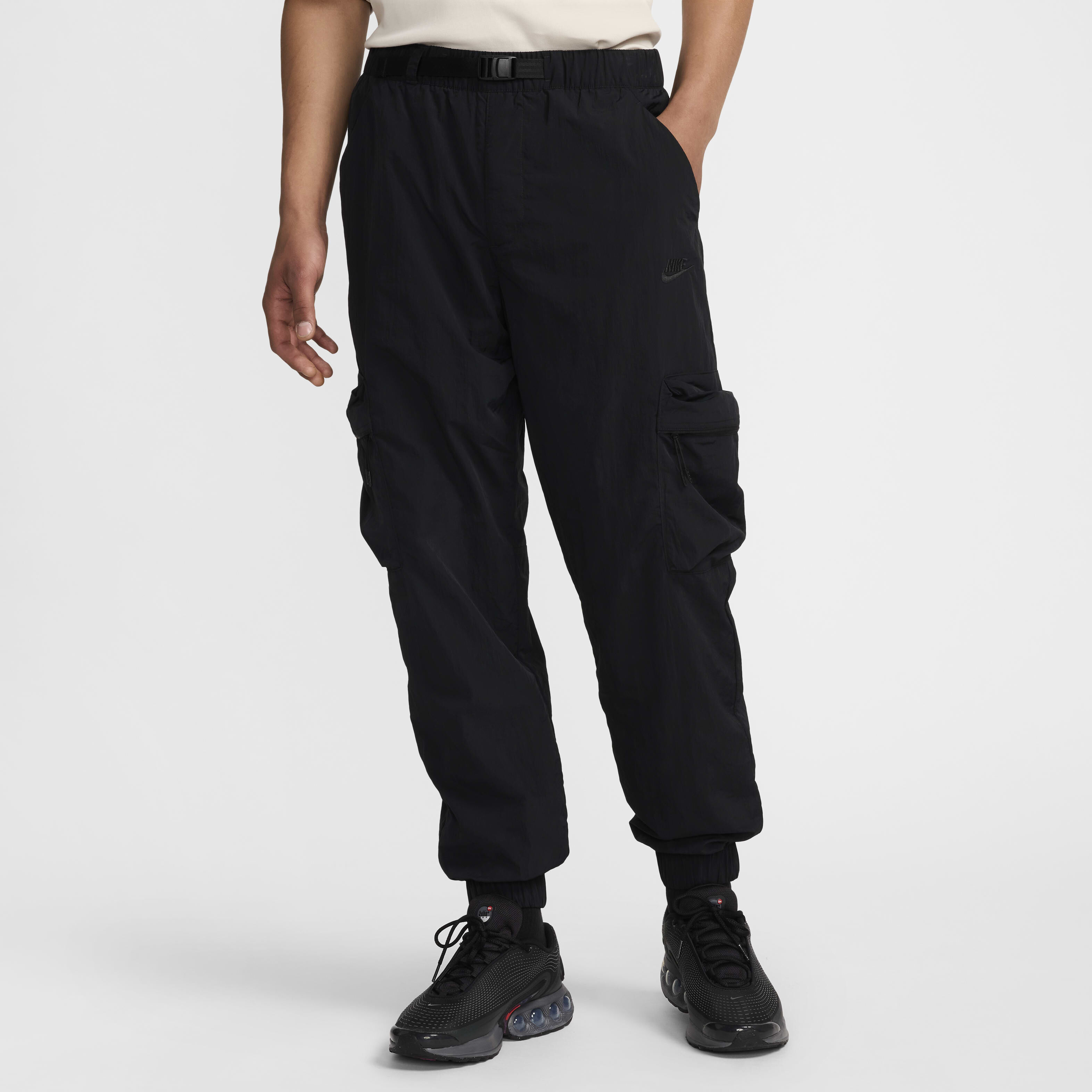 Nike woven cargo trousers discount