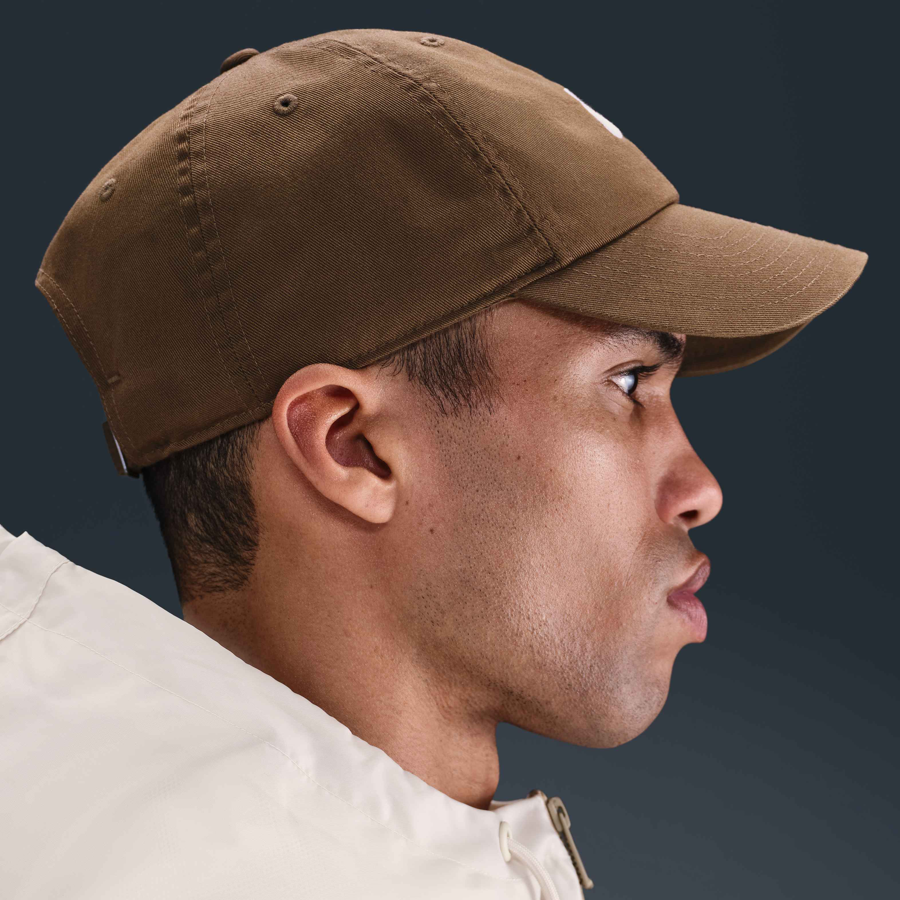 Nike Club image number 3