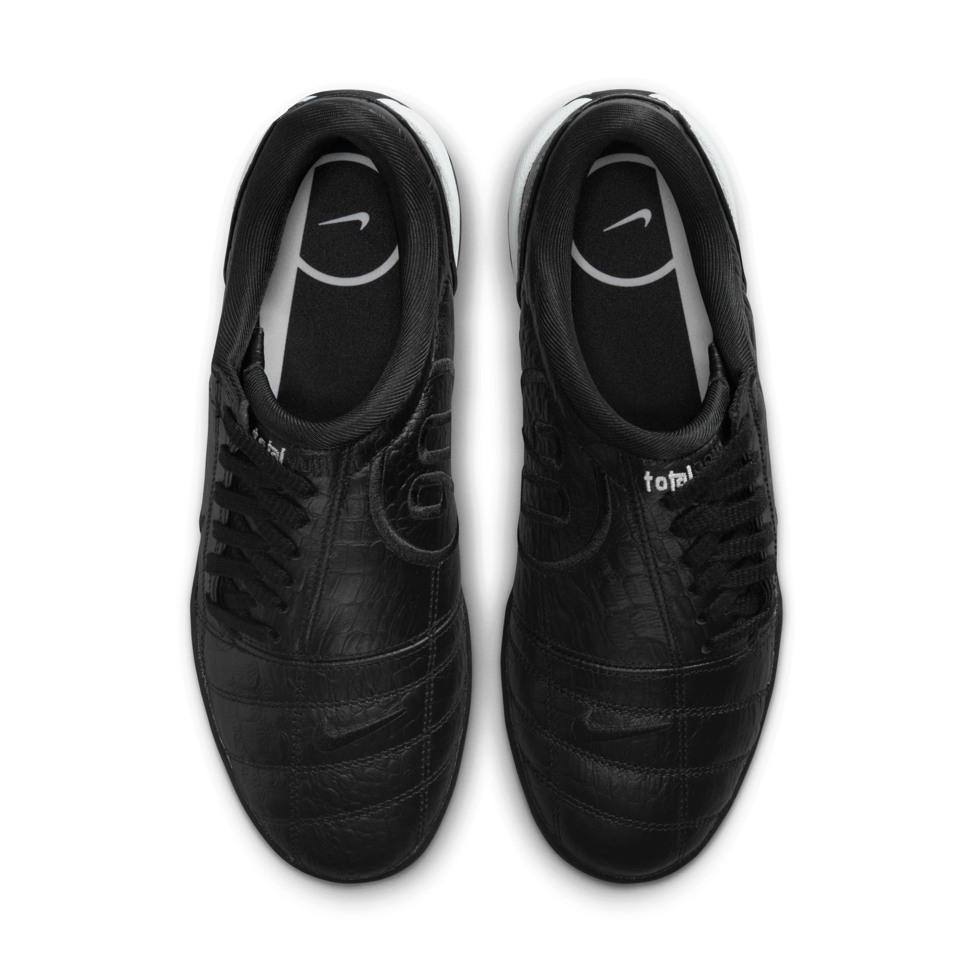 Nike Total90 image number 3