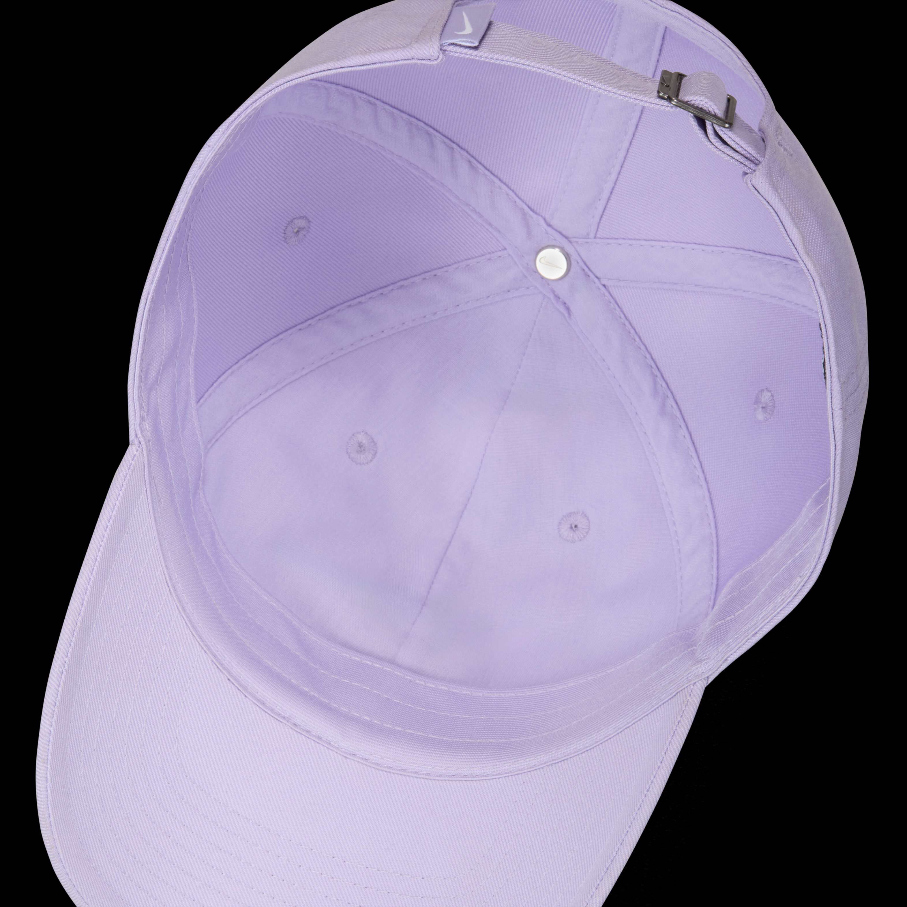 نايكي كلوب image number 5