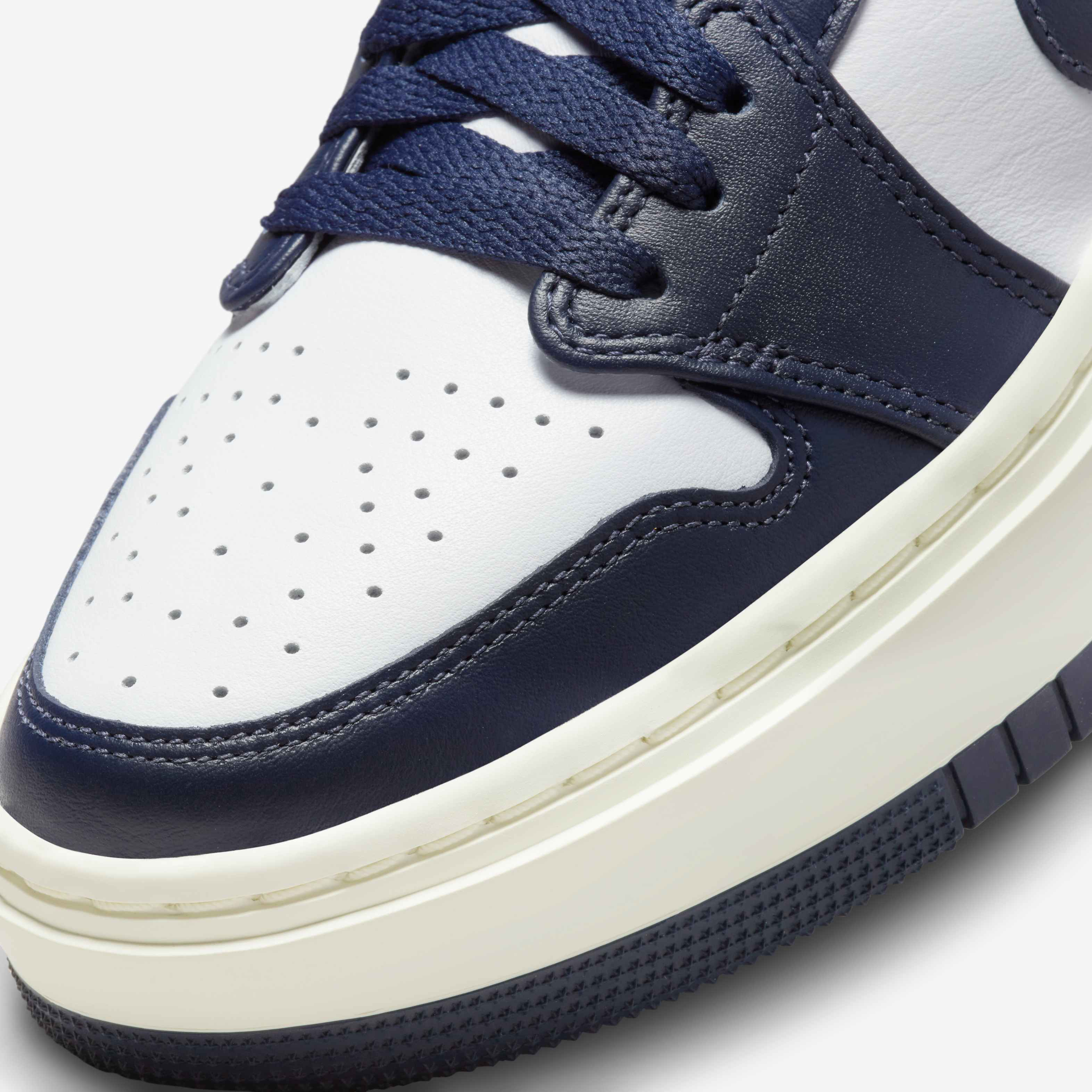 Air Jordan 1 Elevate Low image number 6