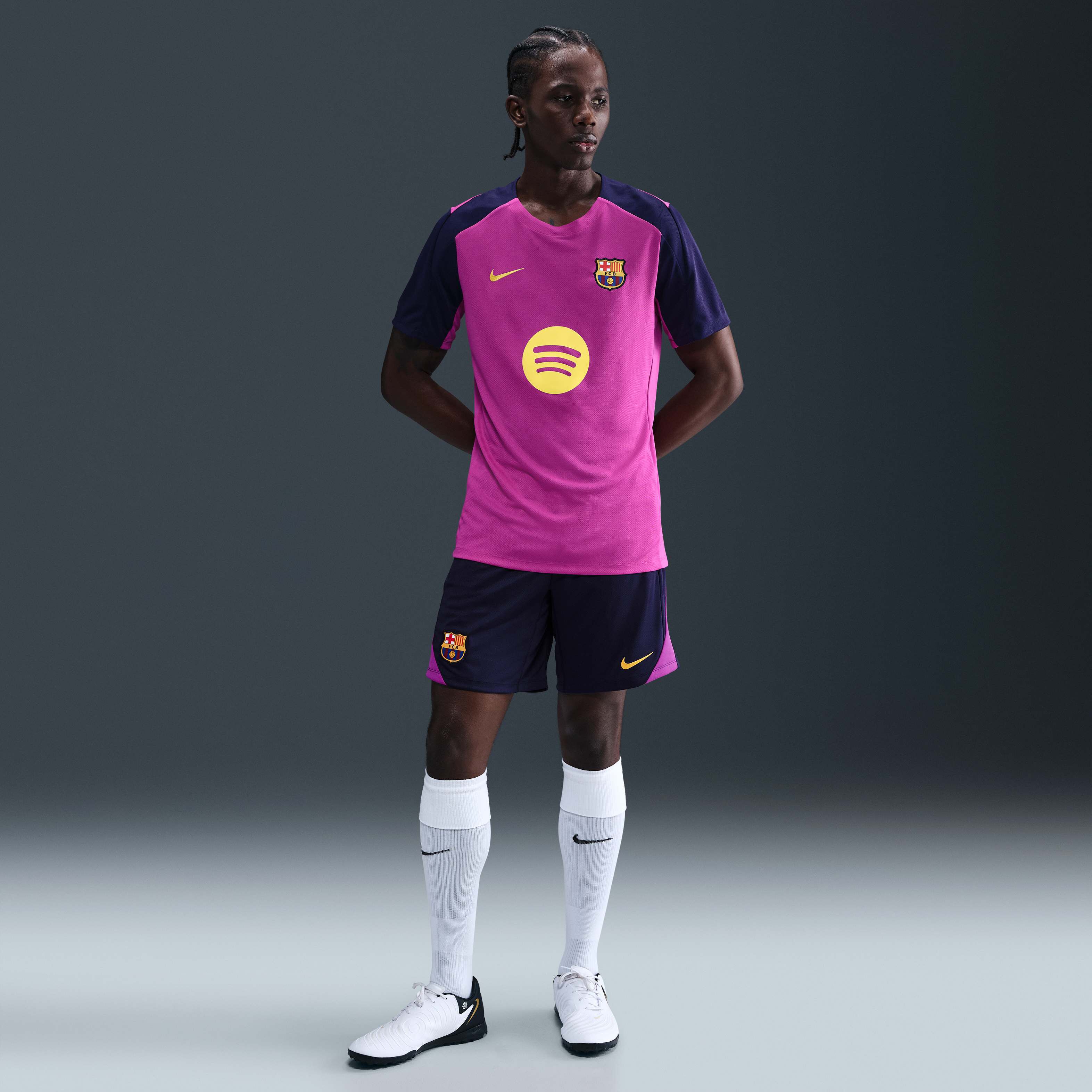 【値下げ可】FC Barcelona Nike上VaporKnit下DriFit cae56ea8_e9db_443b_bb8f_5ff877