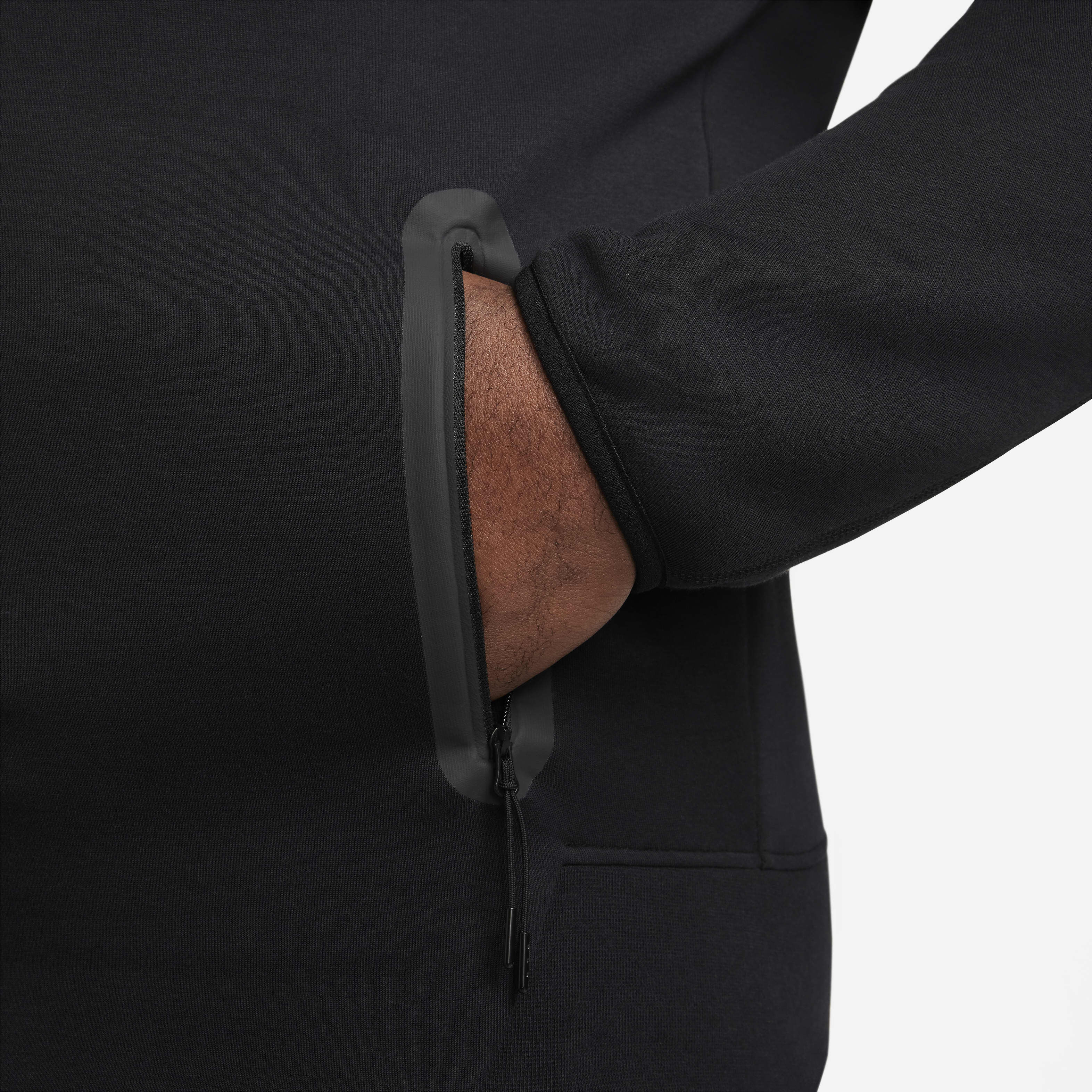 نايكي سبورتسوير تك فليس ويندرانر image number 12