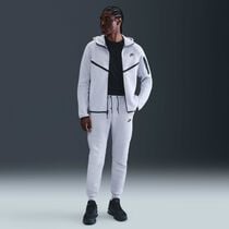 Nike Tech