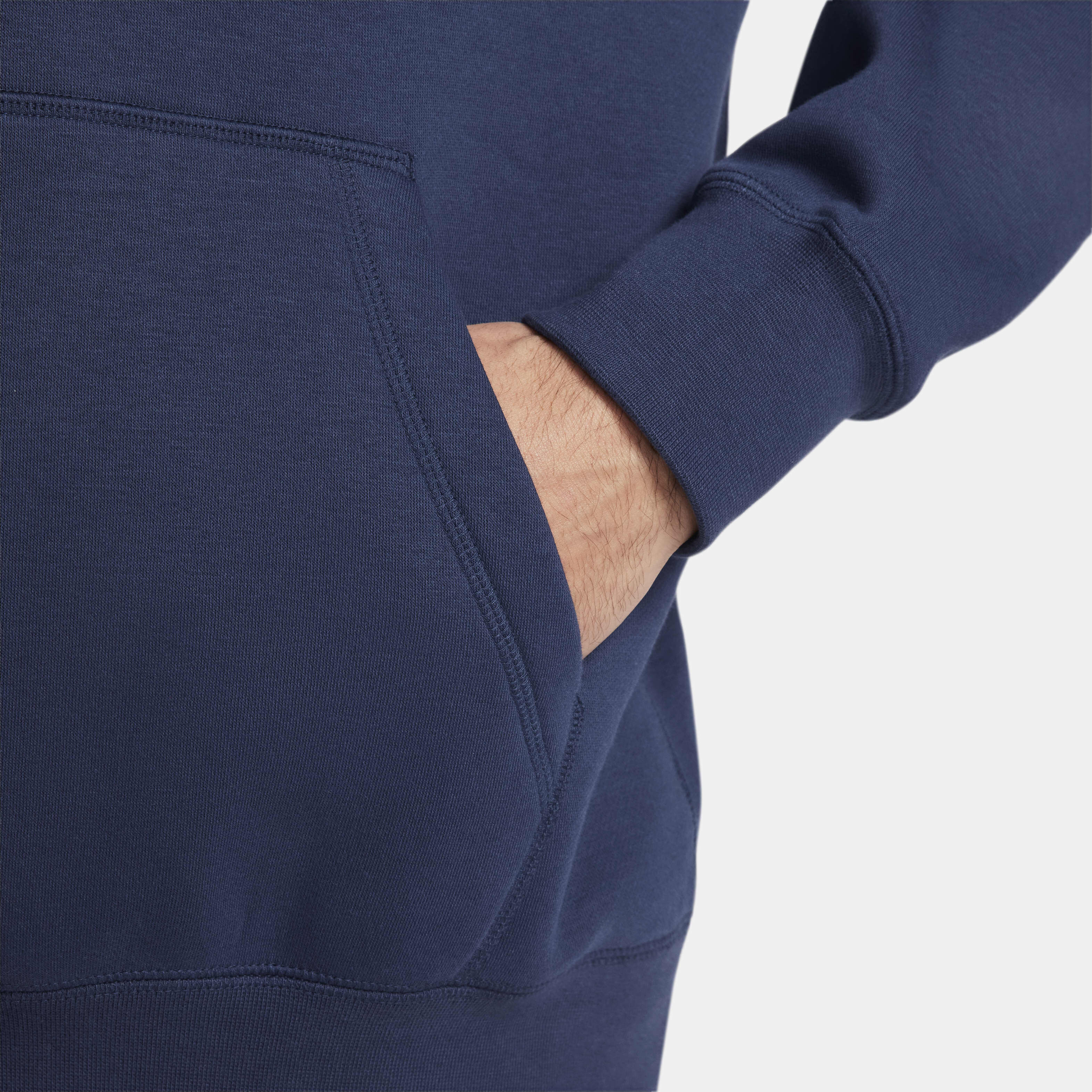 Nike Club Fleece image number 4