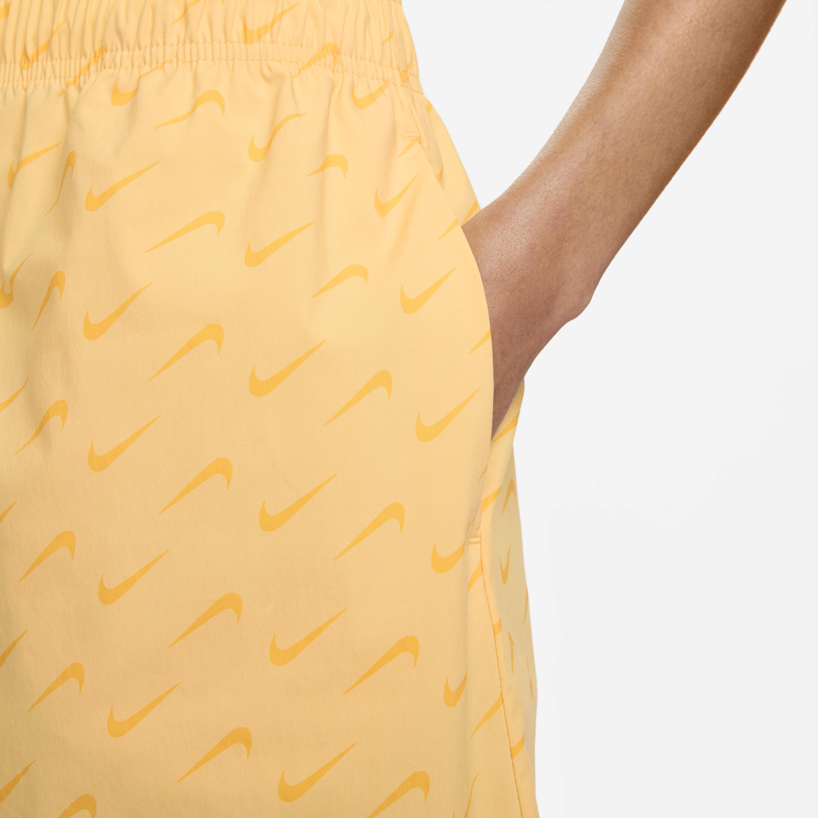 نايكي سبورتسوير ايفريداي مودرن image number 3