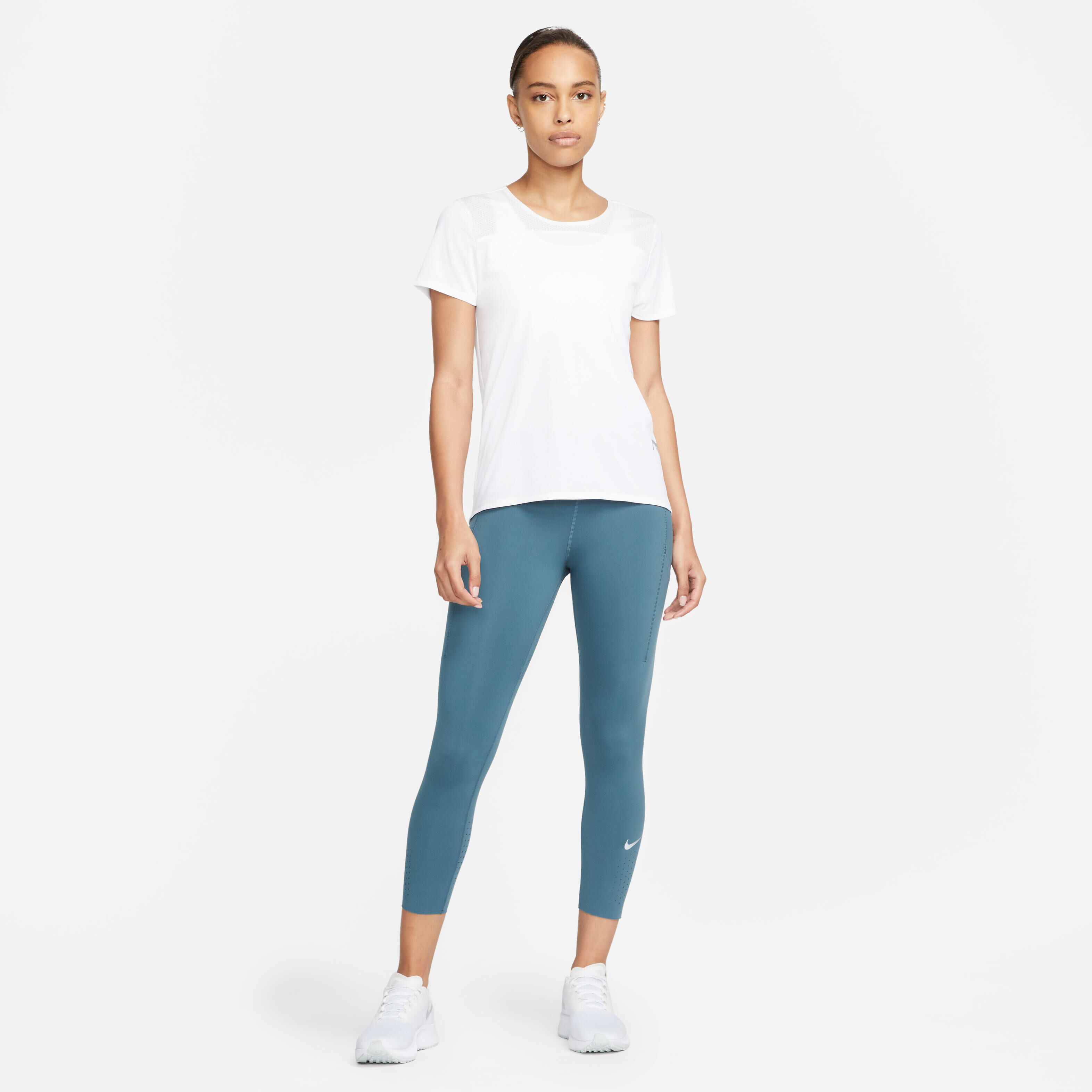 Nike Epic Luxe image number 7