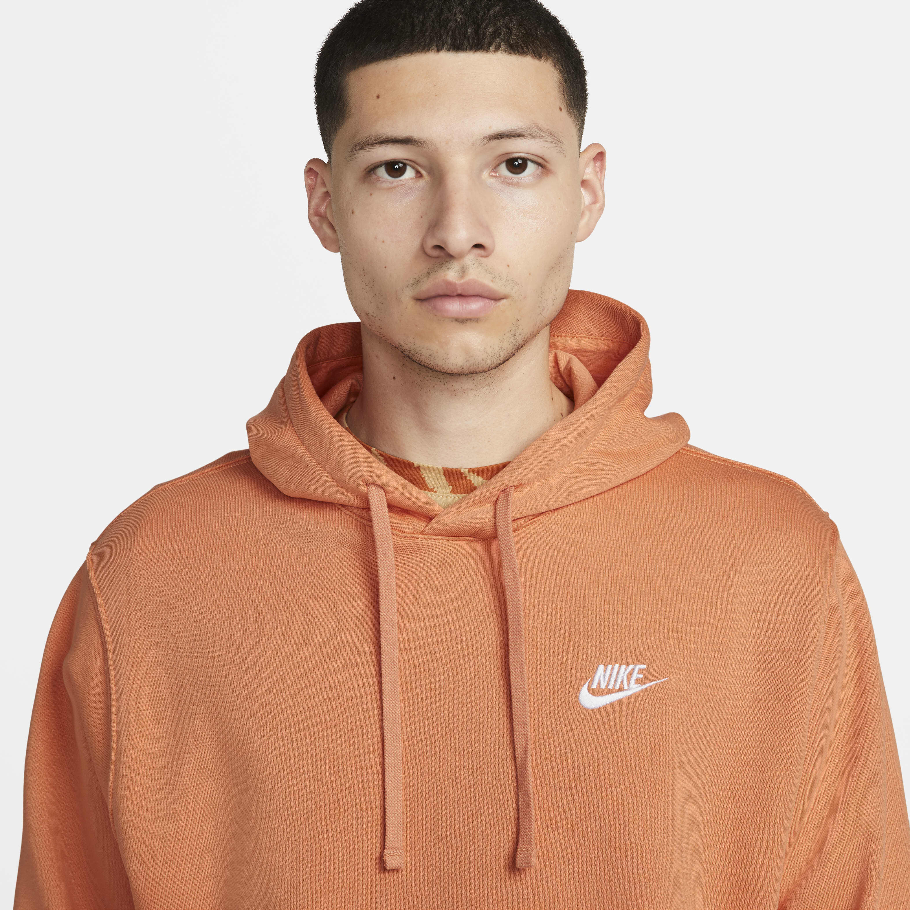 نايكي سبورتسوير كلوب image number 2