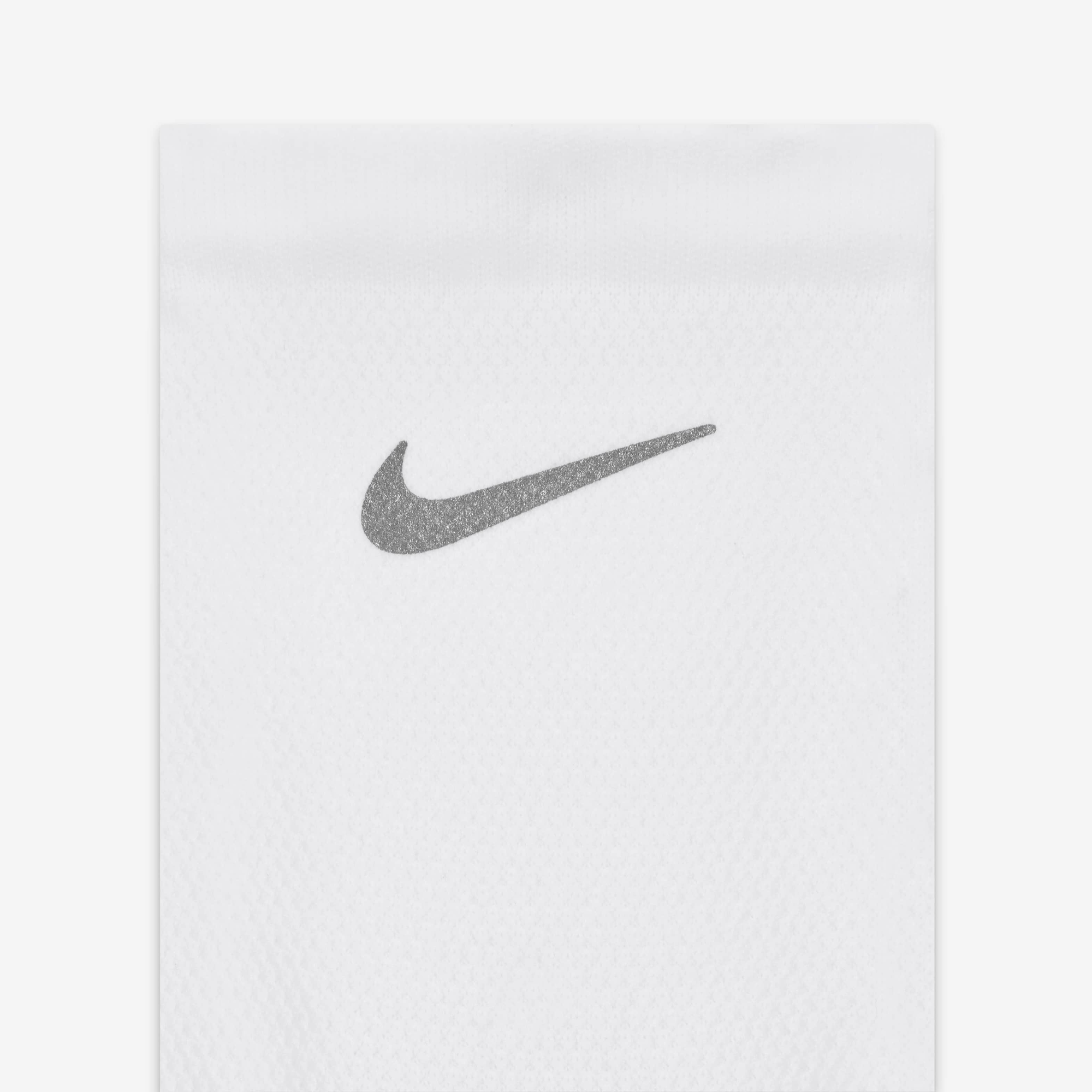 Zoom image