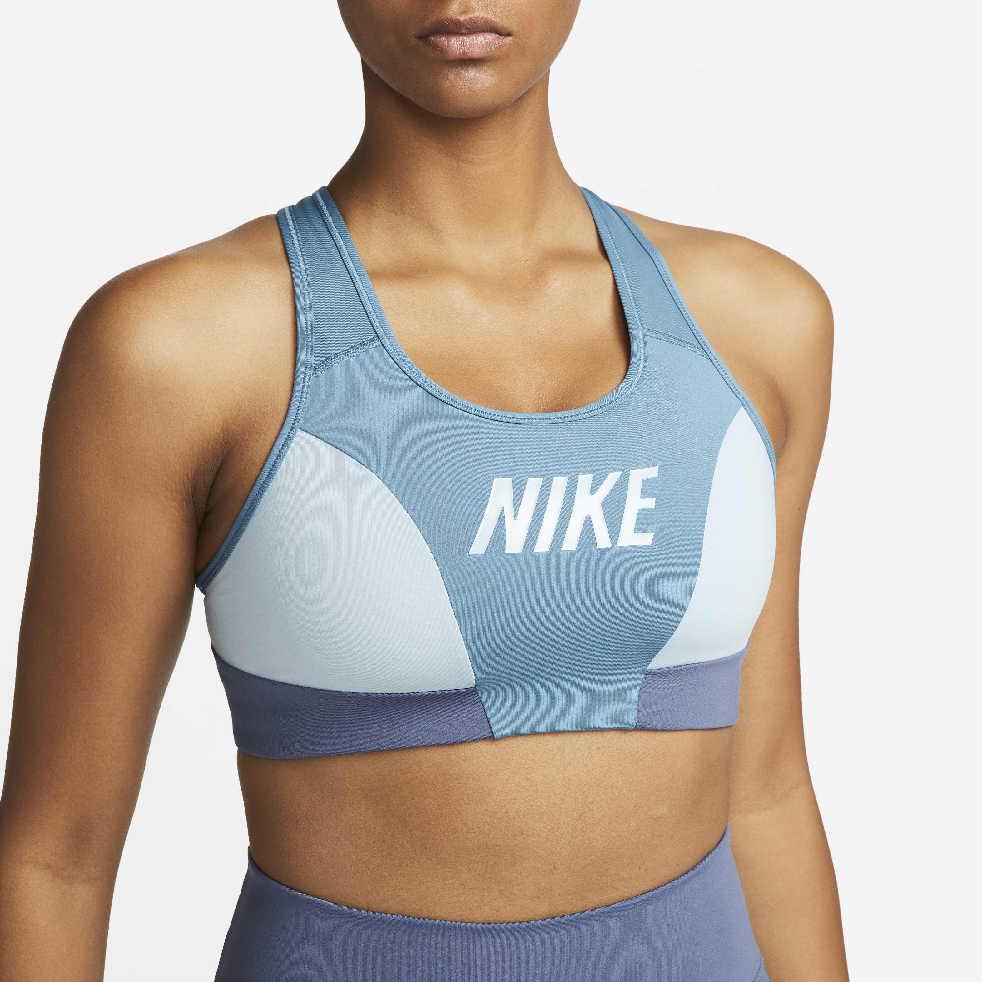 Nike Swoosh image number 3