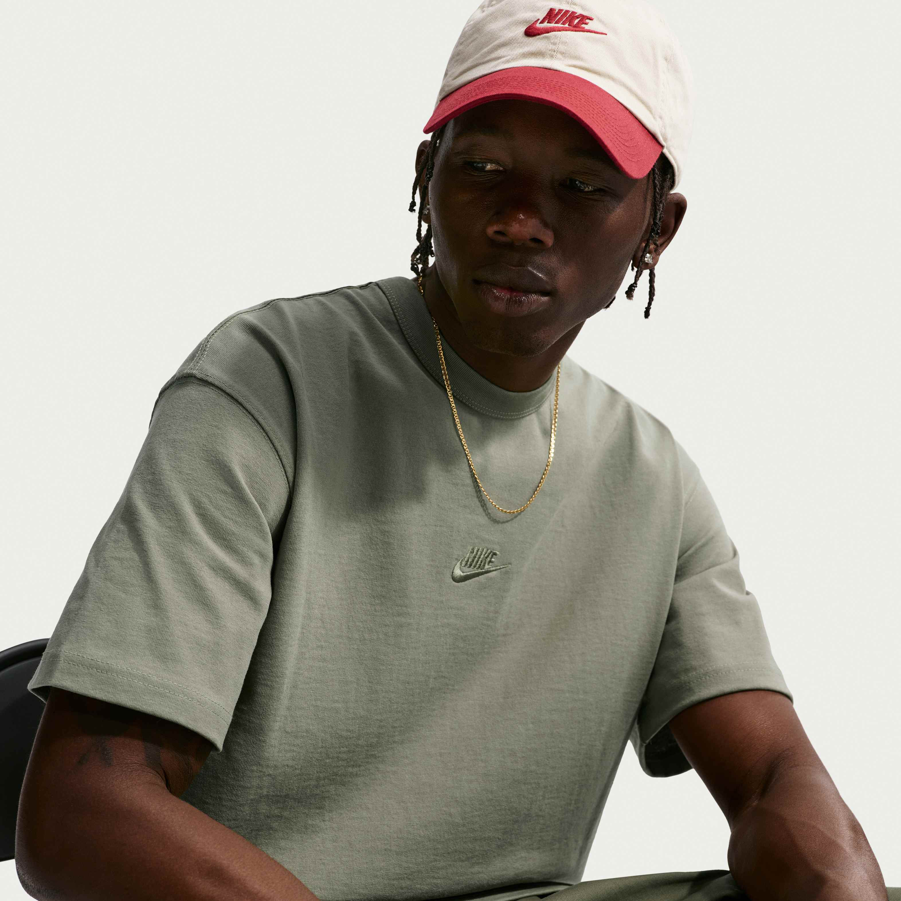 Nike Sportswear Premium Essentials image number 2