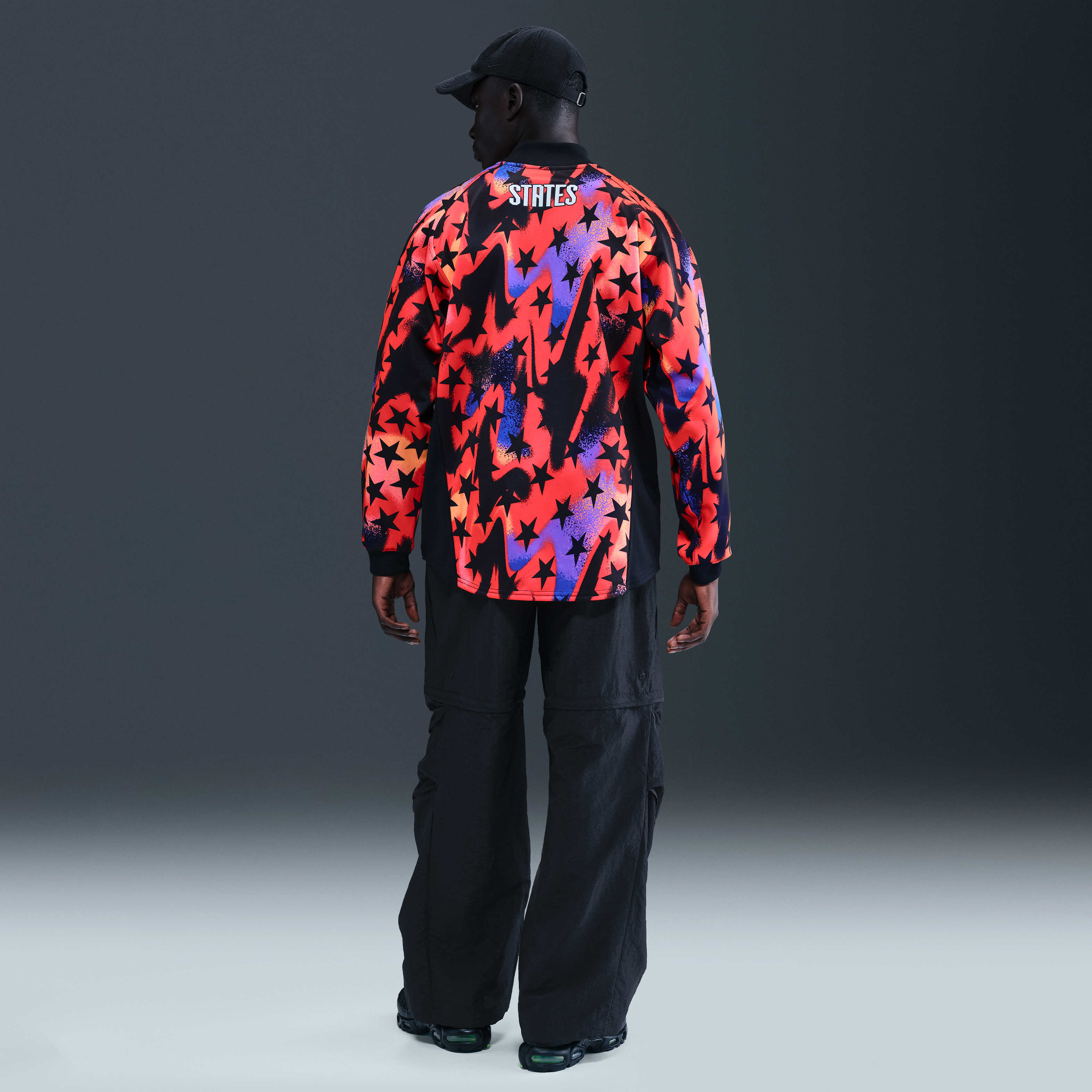 حارس المرمى الأصلي لمنتخب الولايات المتحدة image number 4