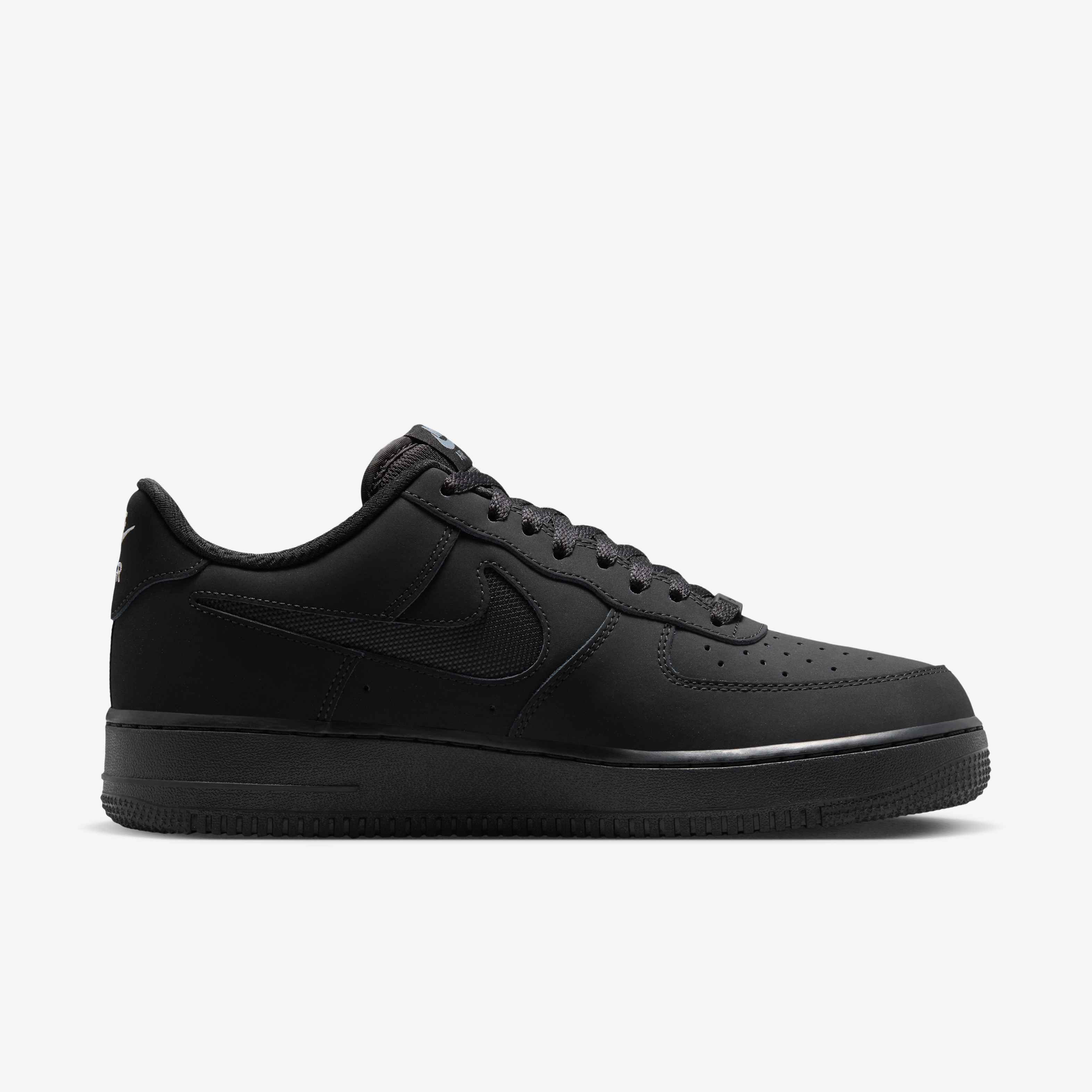 Nike Air Force 1 '07 LV8 image number 2