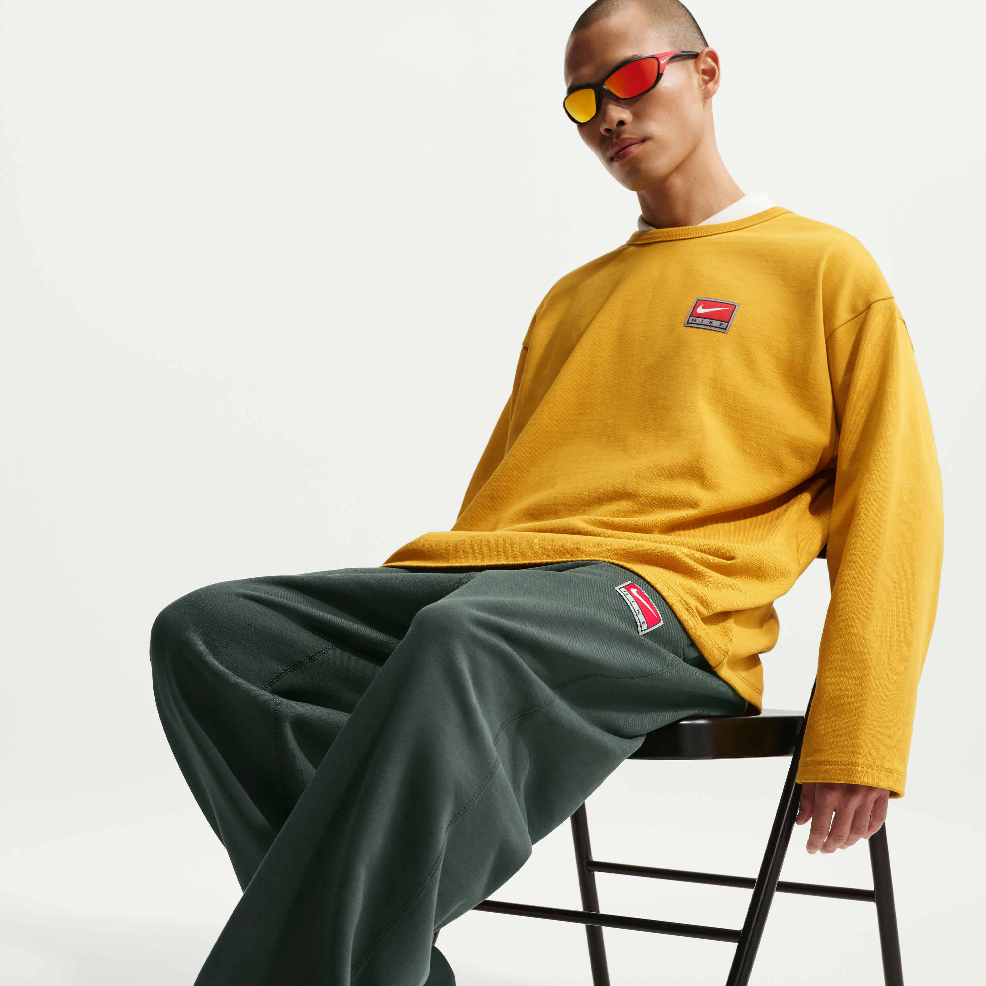 نايكي سولو سووش image number 3