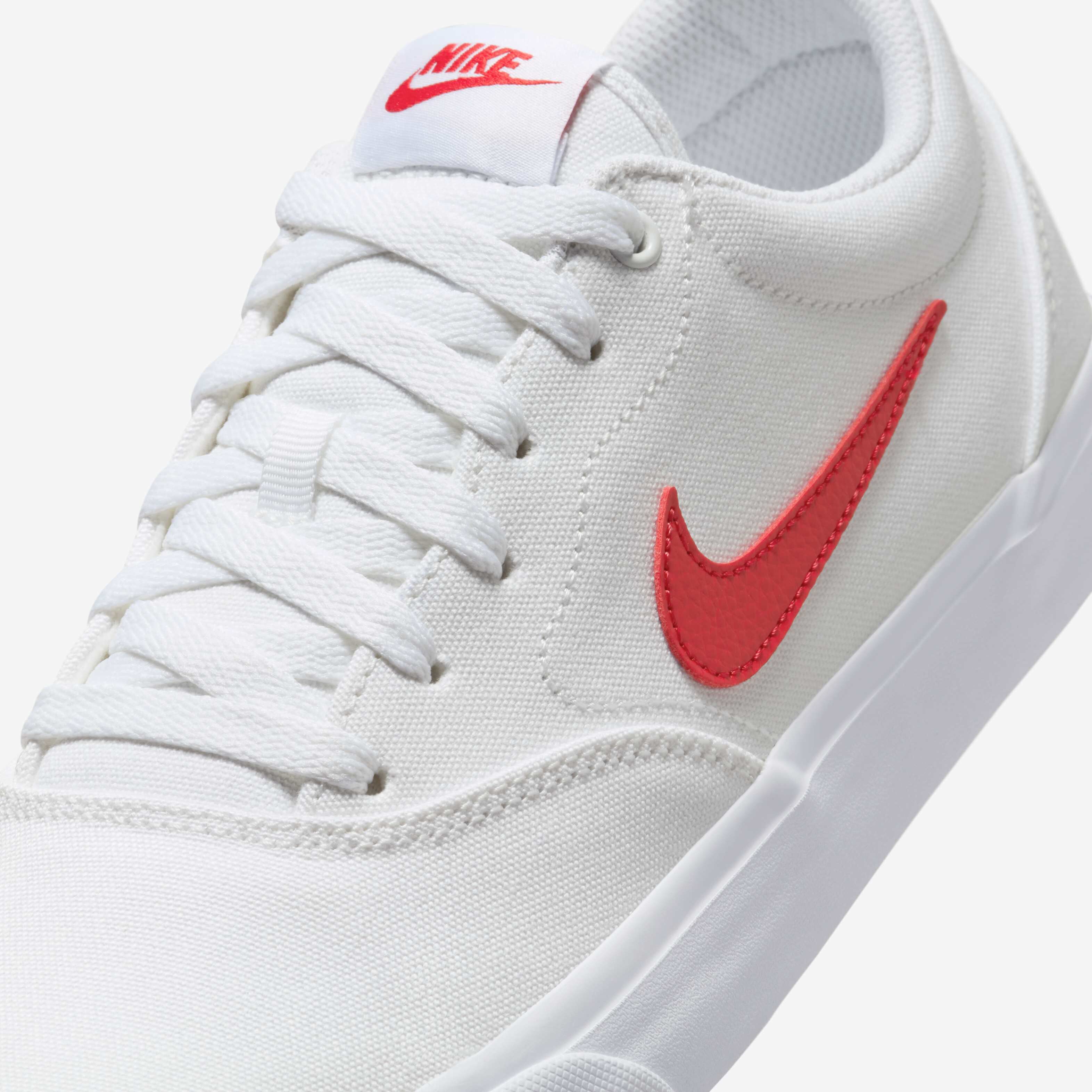 نايكي تشارج كانفاس image number 6