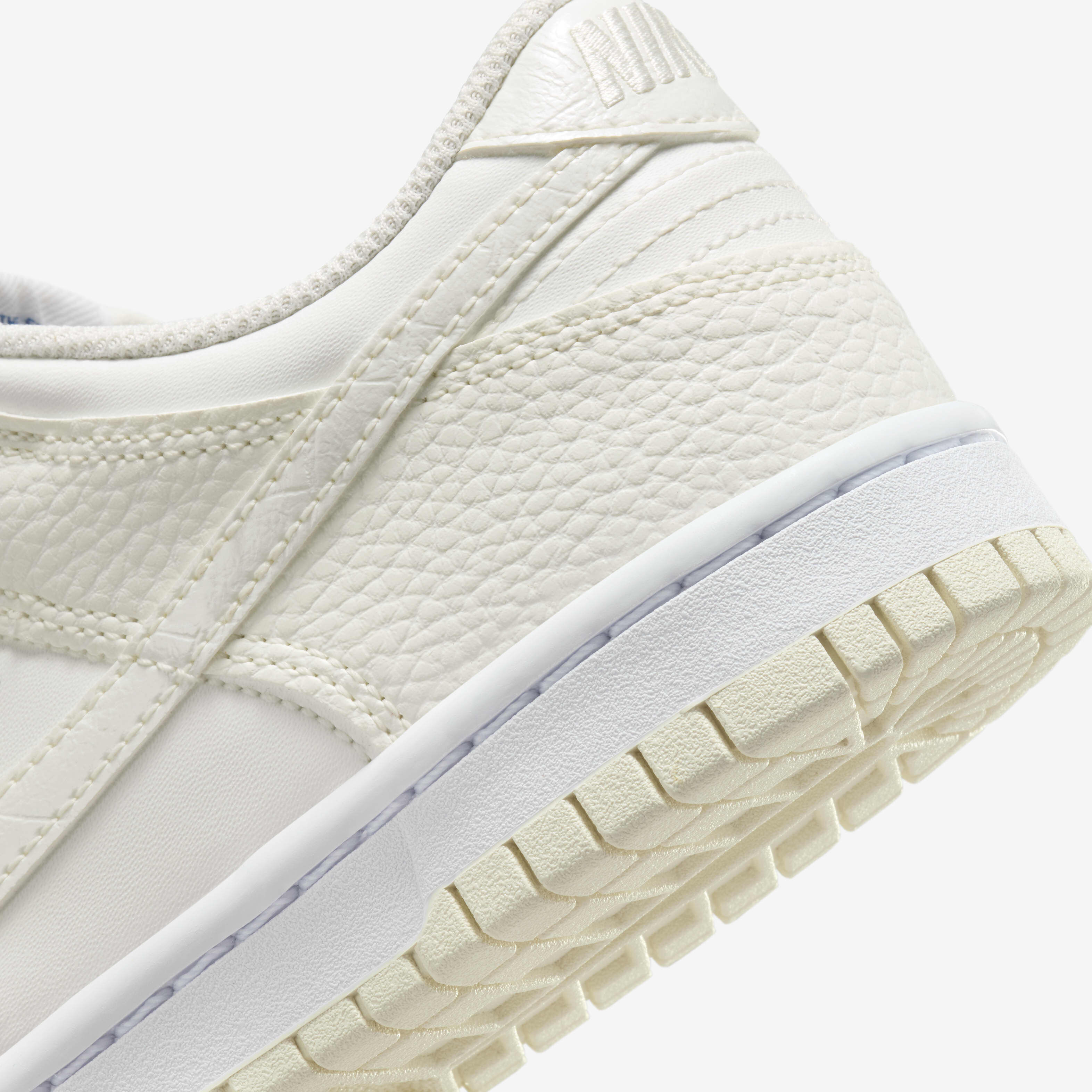 Nike Dunk Low SE image number 7