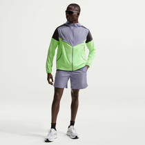 Nike Challenger