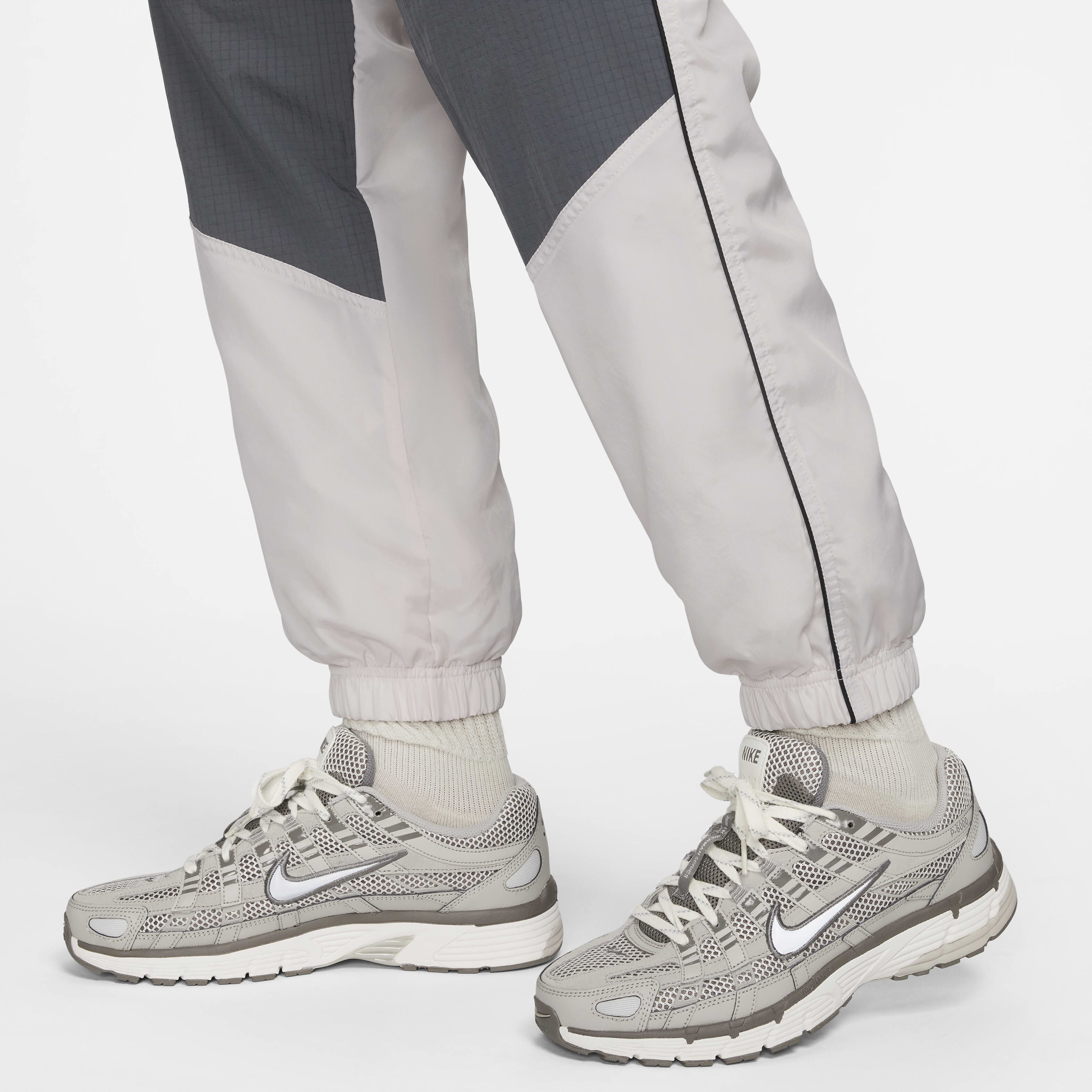 Buy Nike Air Men s Woven Trousers Nike Qatar Official