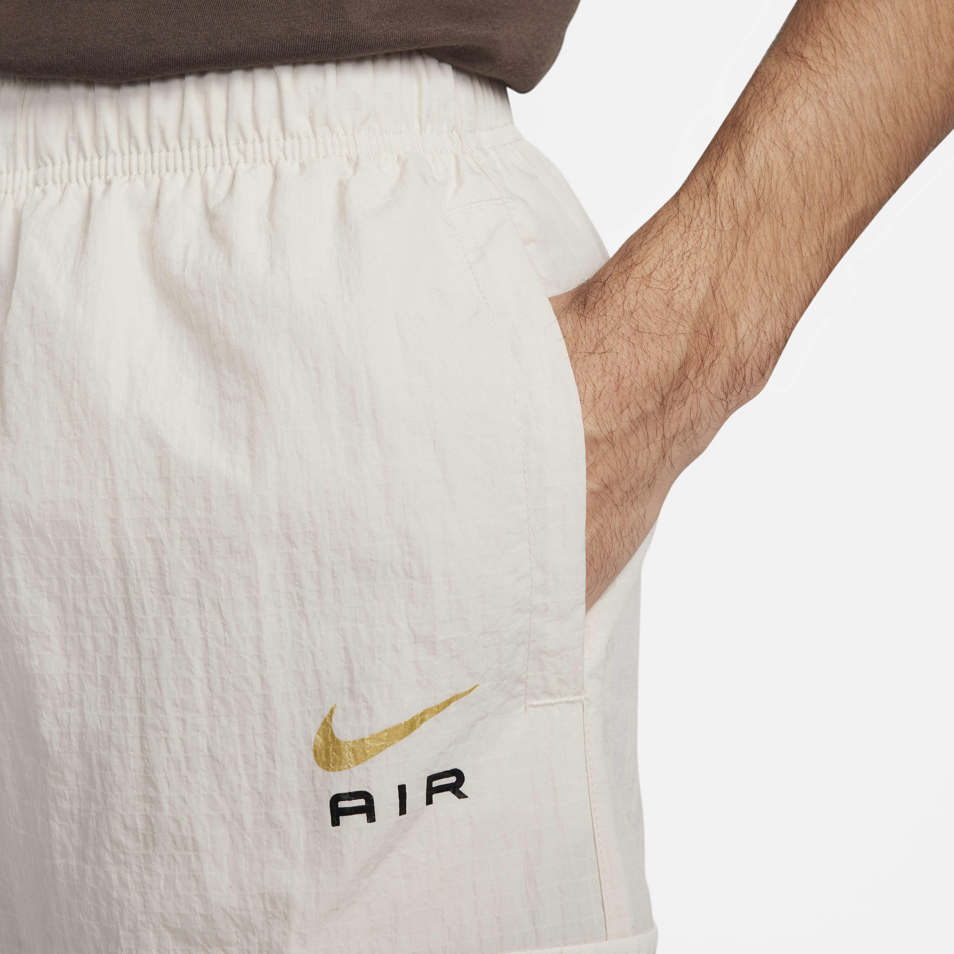 اير image number 3