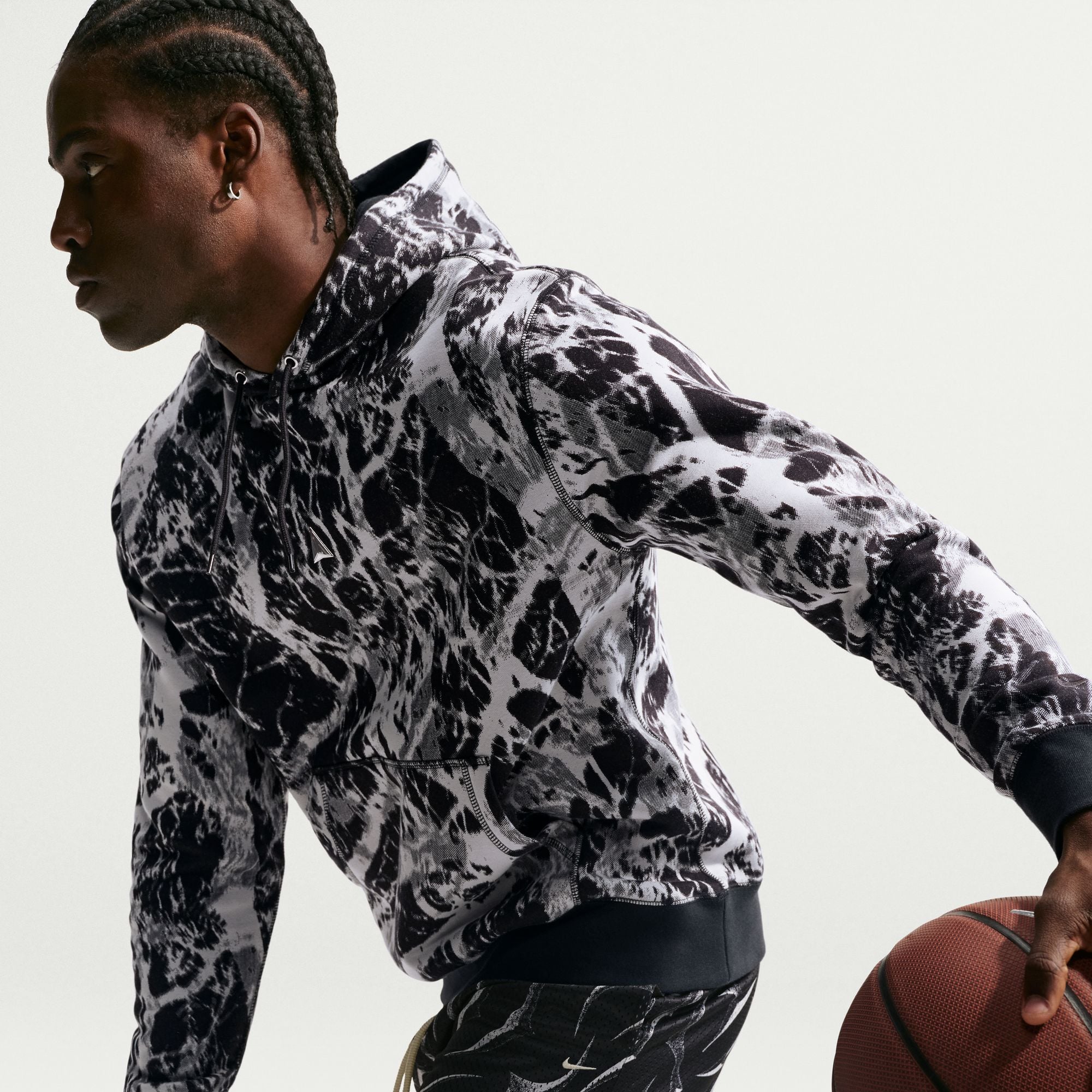 Ja Nike Club image number 4