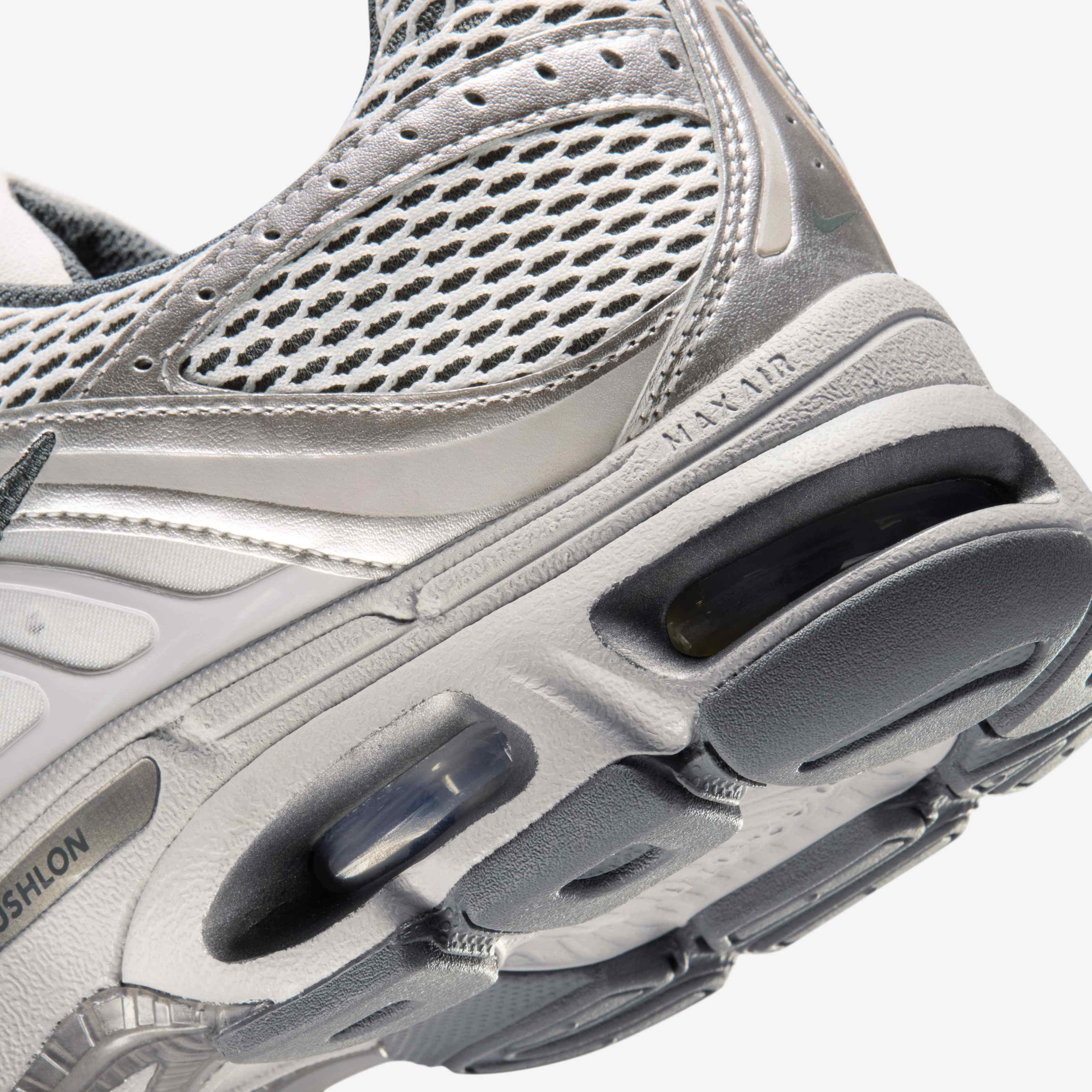 Nike Air Max Moto 2K image number 7