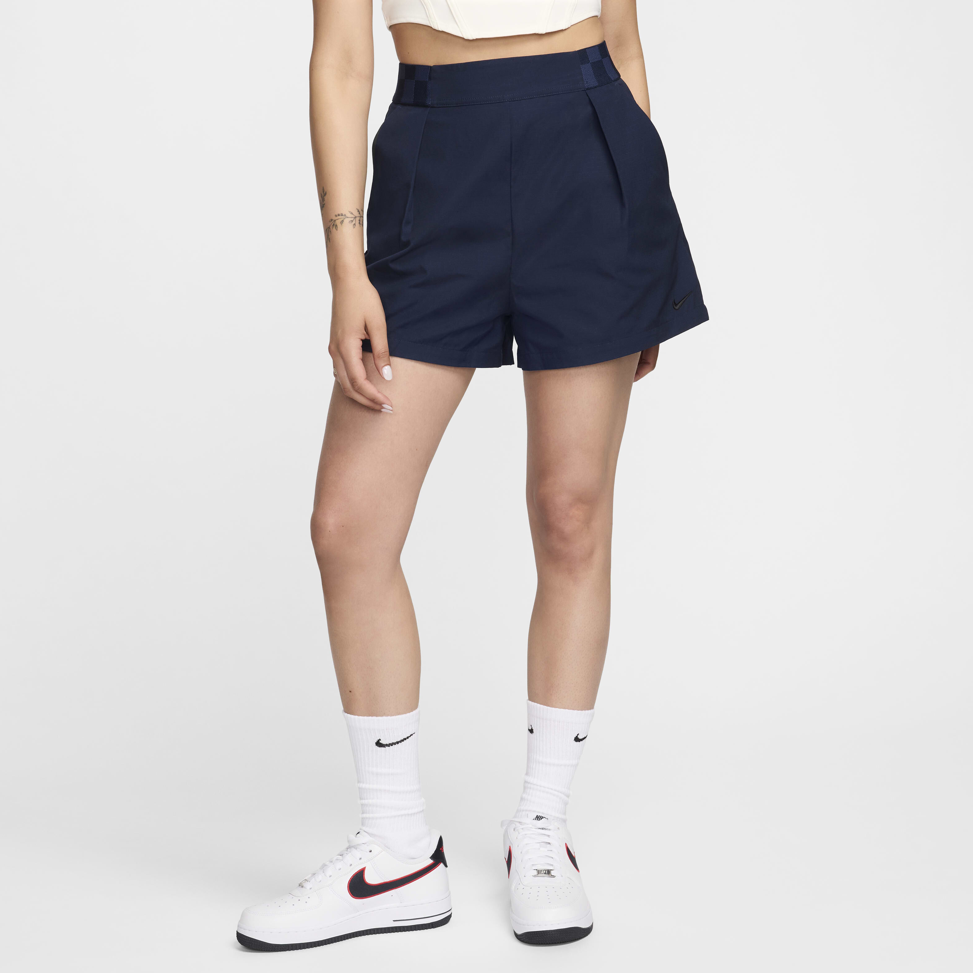 Nike Sportswear Collection image number 0