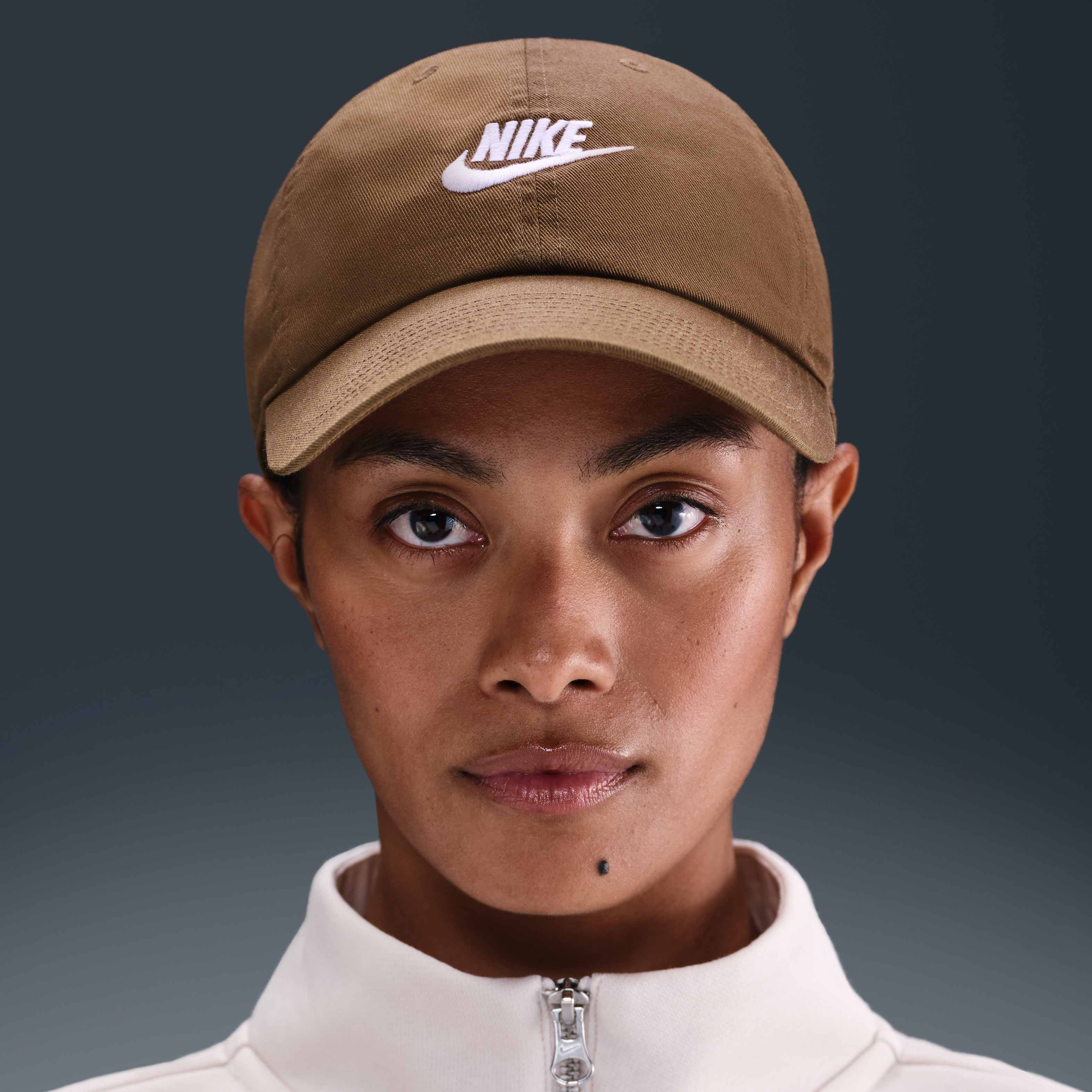 Zoom image