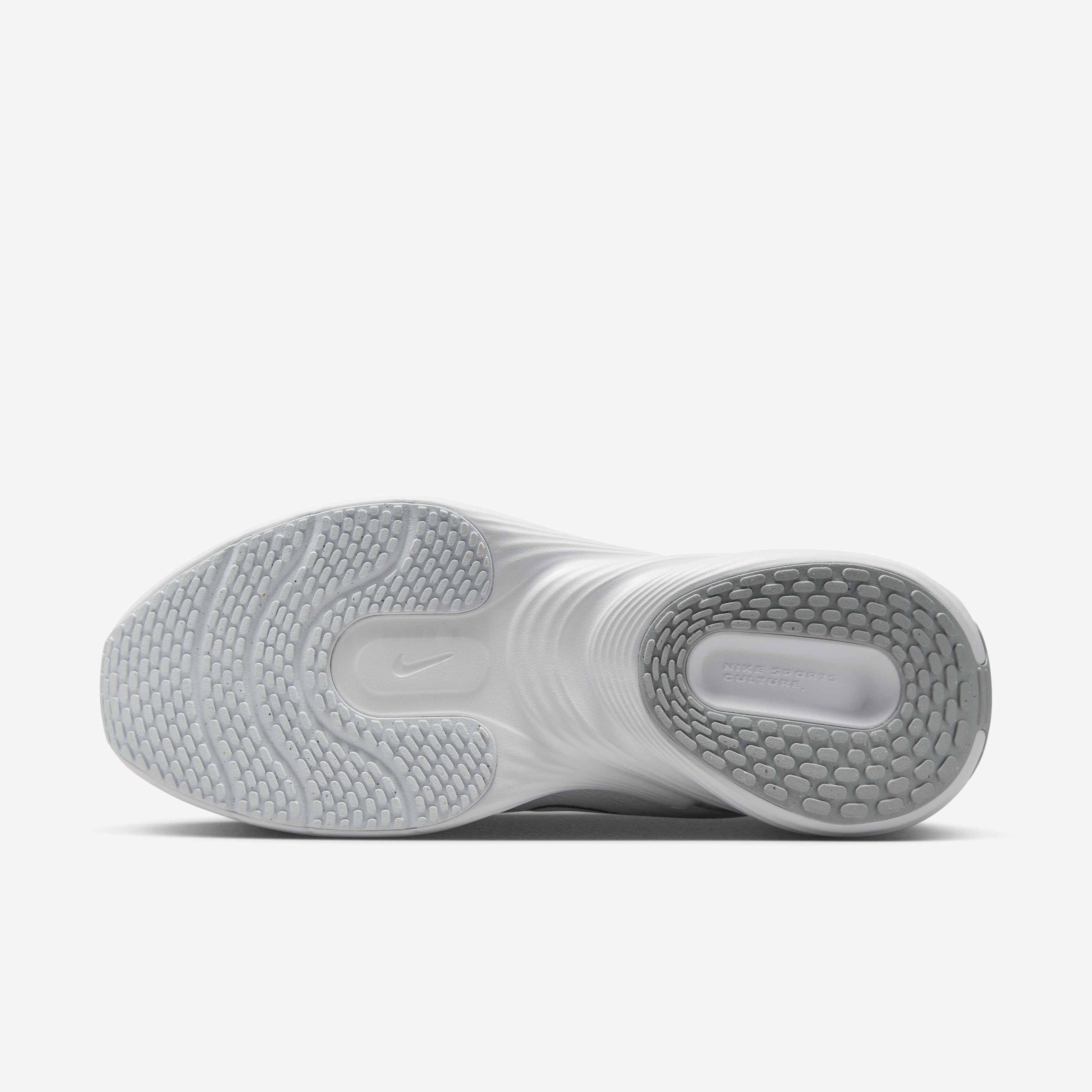 نايكي ابليفت أس سي image number 1