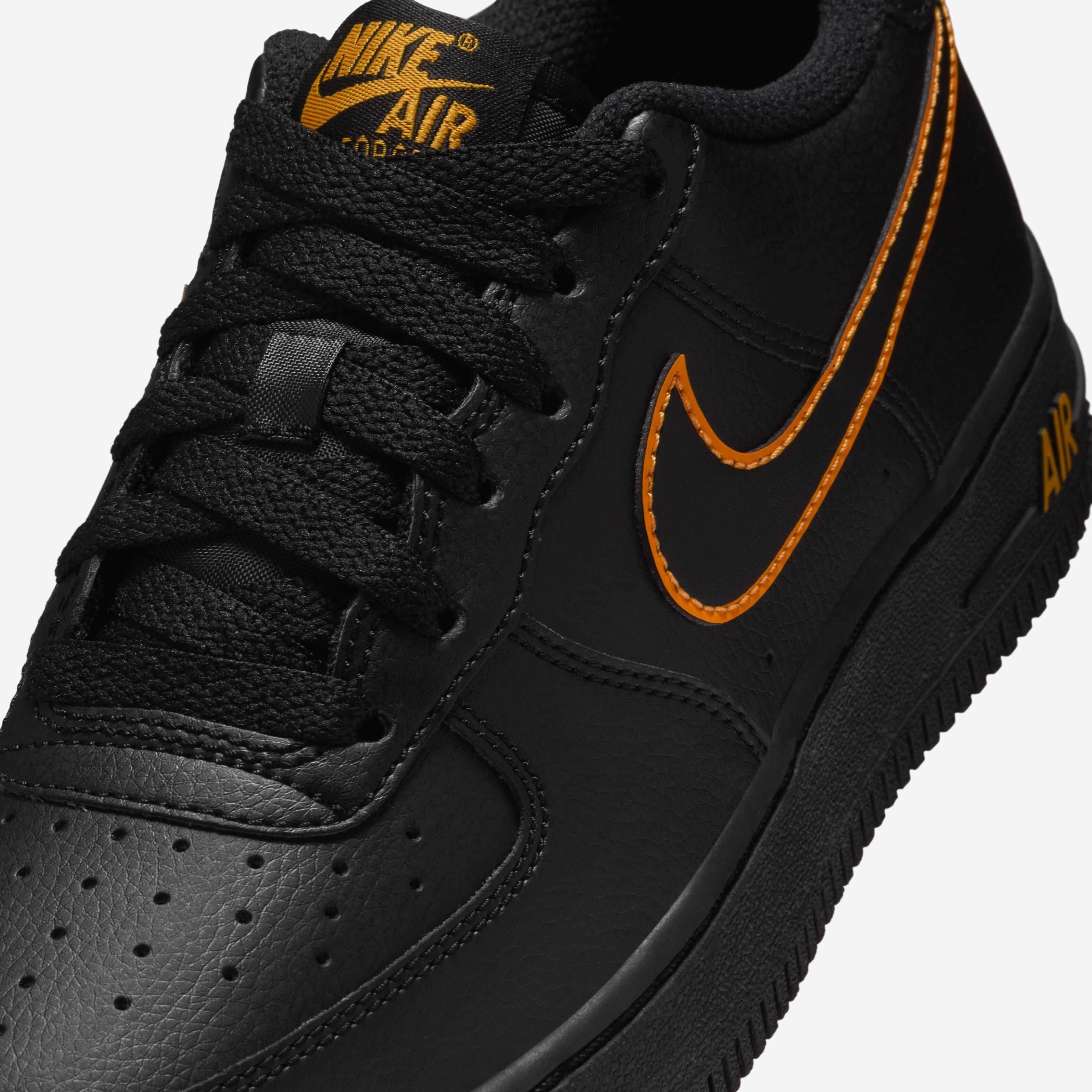 Nike Air Force 1 image number 6